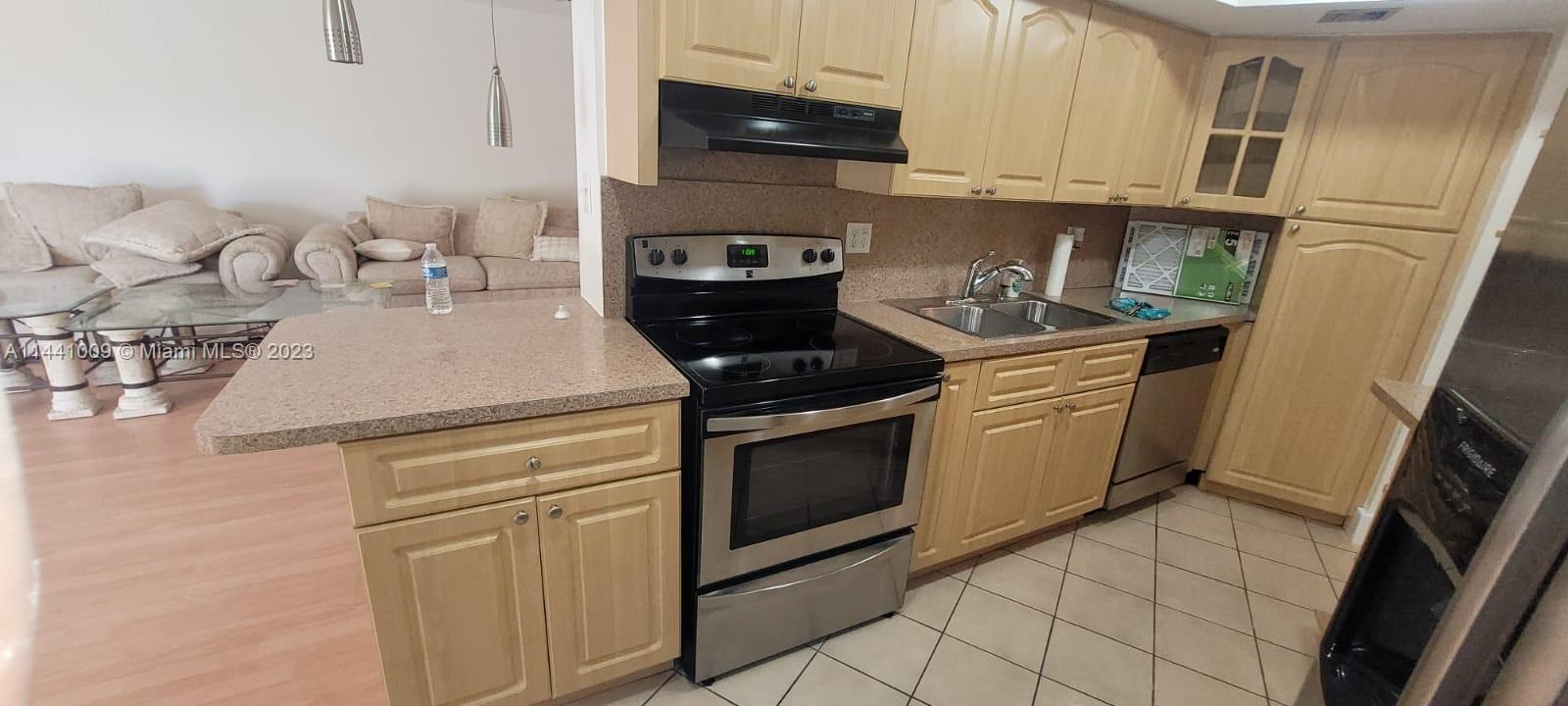 6901 Environ Blvd # 4D