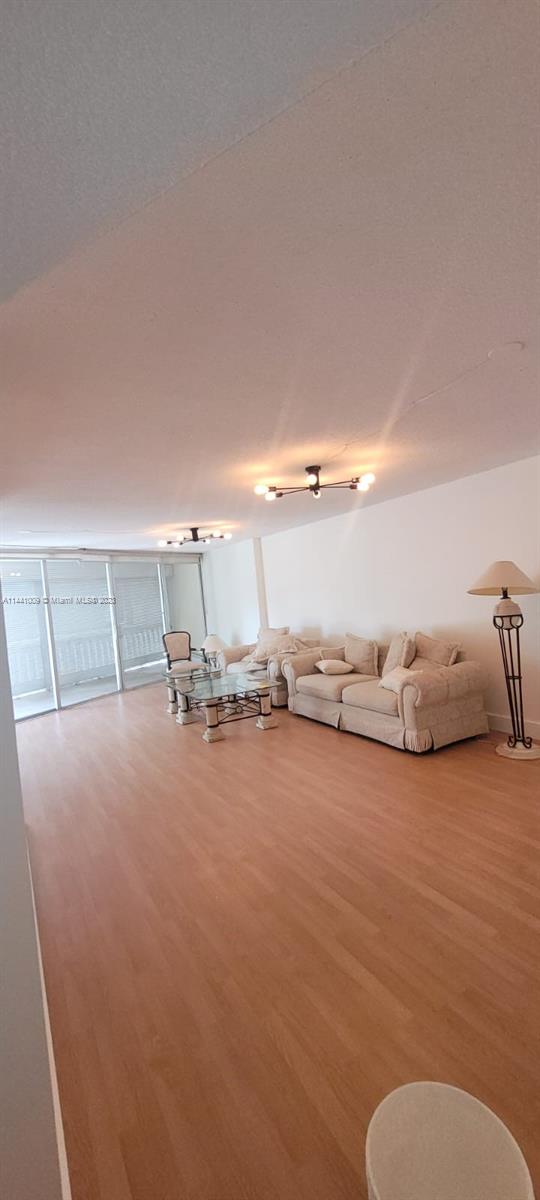 6901 Environ Blvd # 4D