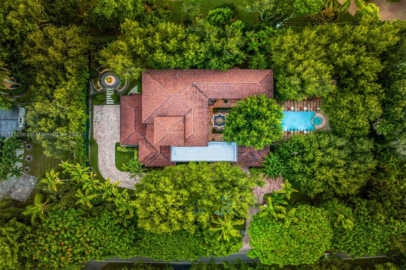 6600 Chapman Field Dr