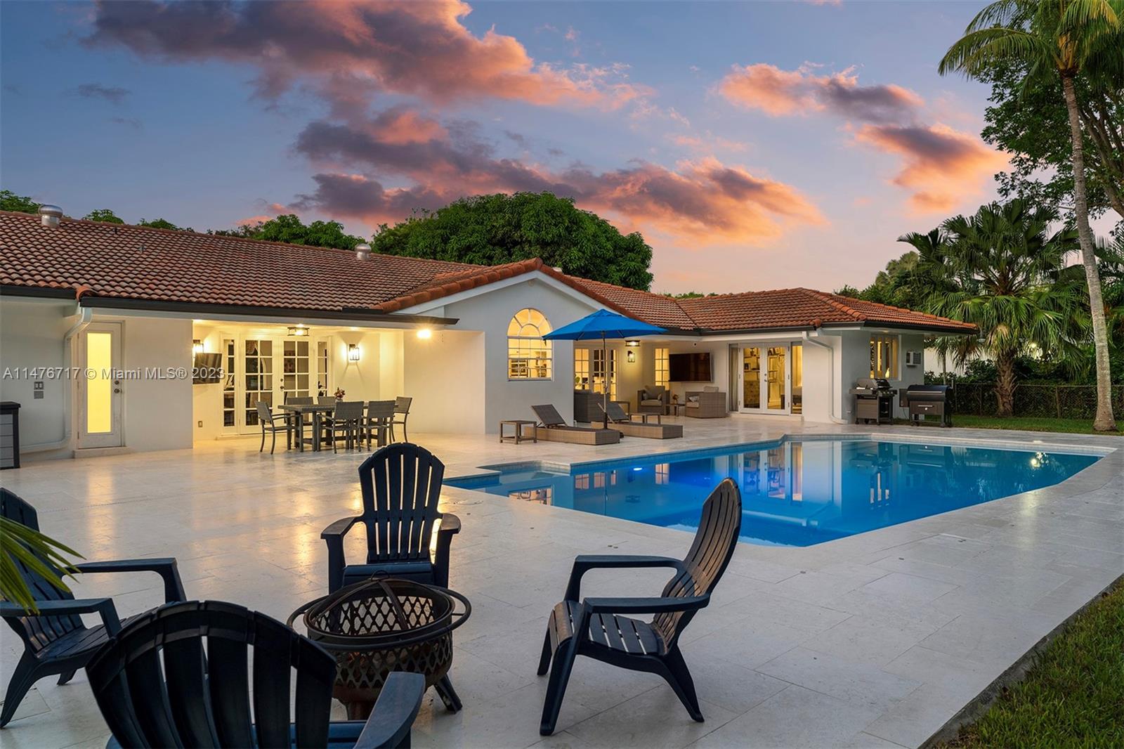 6860 SW 99th Ter