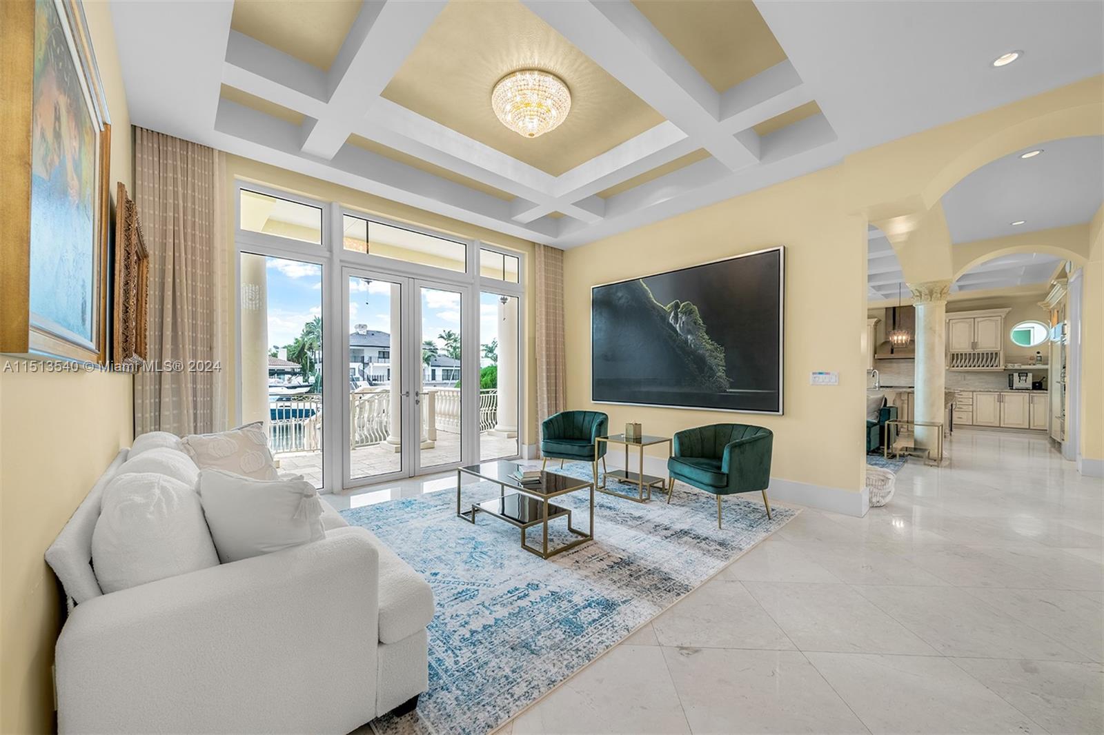 870 Lugo Ave