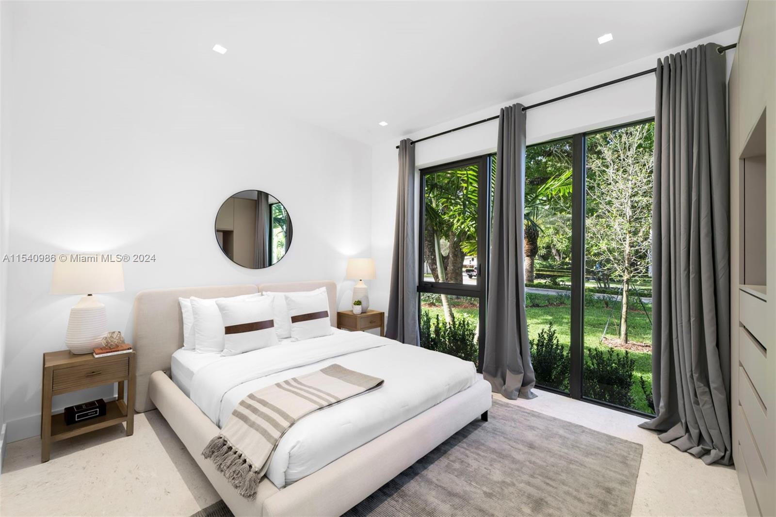 9595 SW 72 Ct