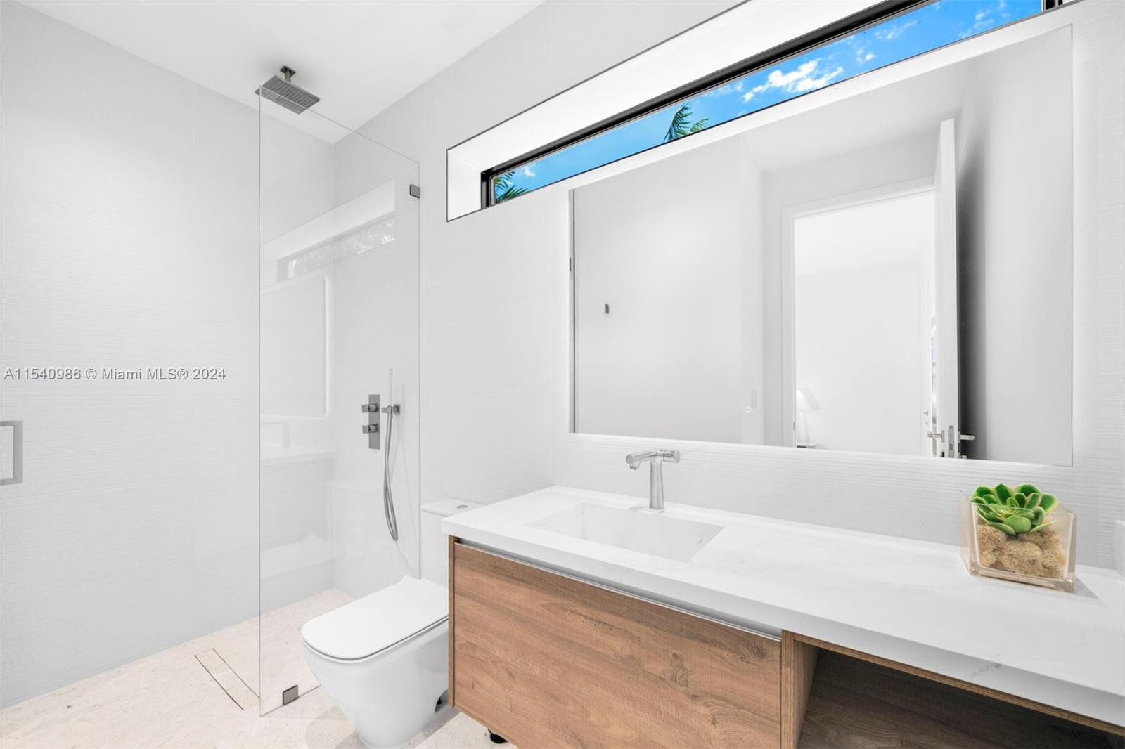 9595 SW 72 Ct