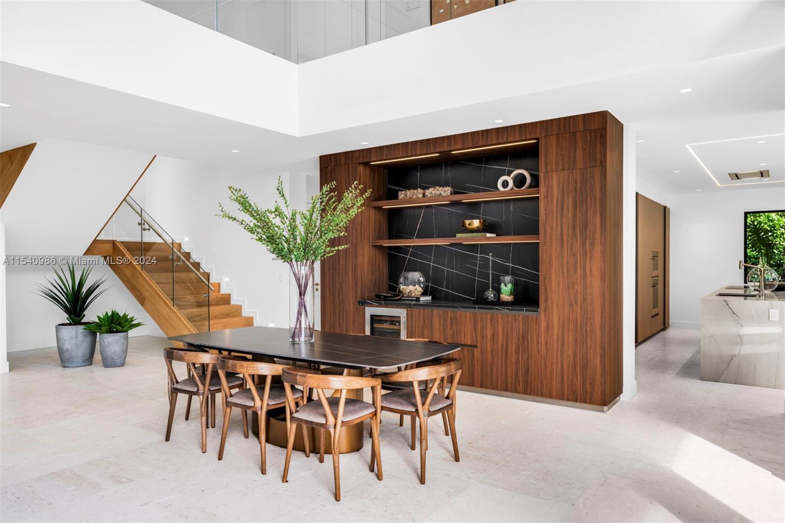 9595 SW 72 Ct