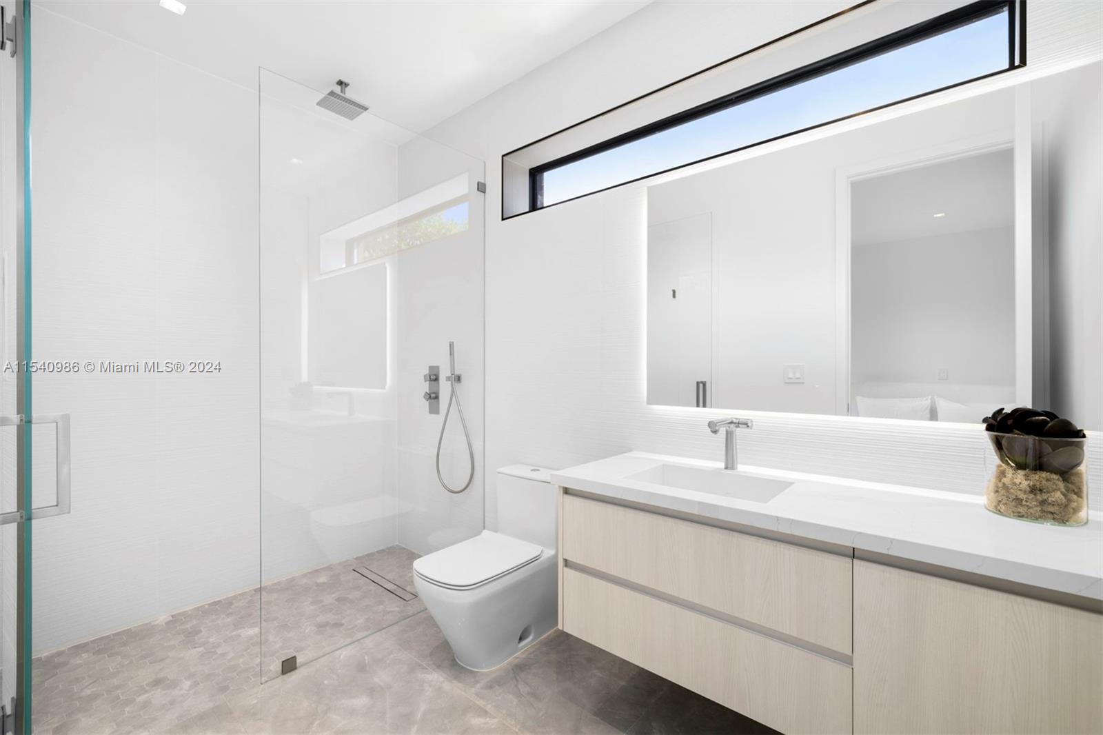 9595 SW 72 Ct