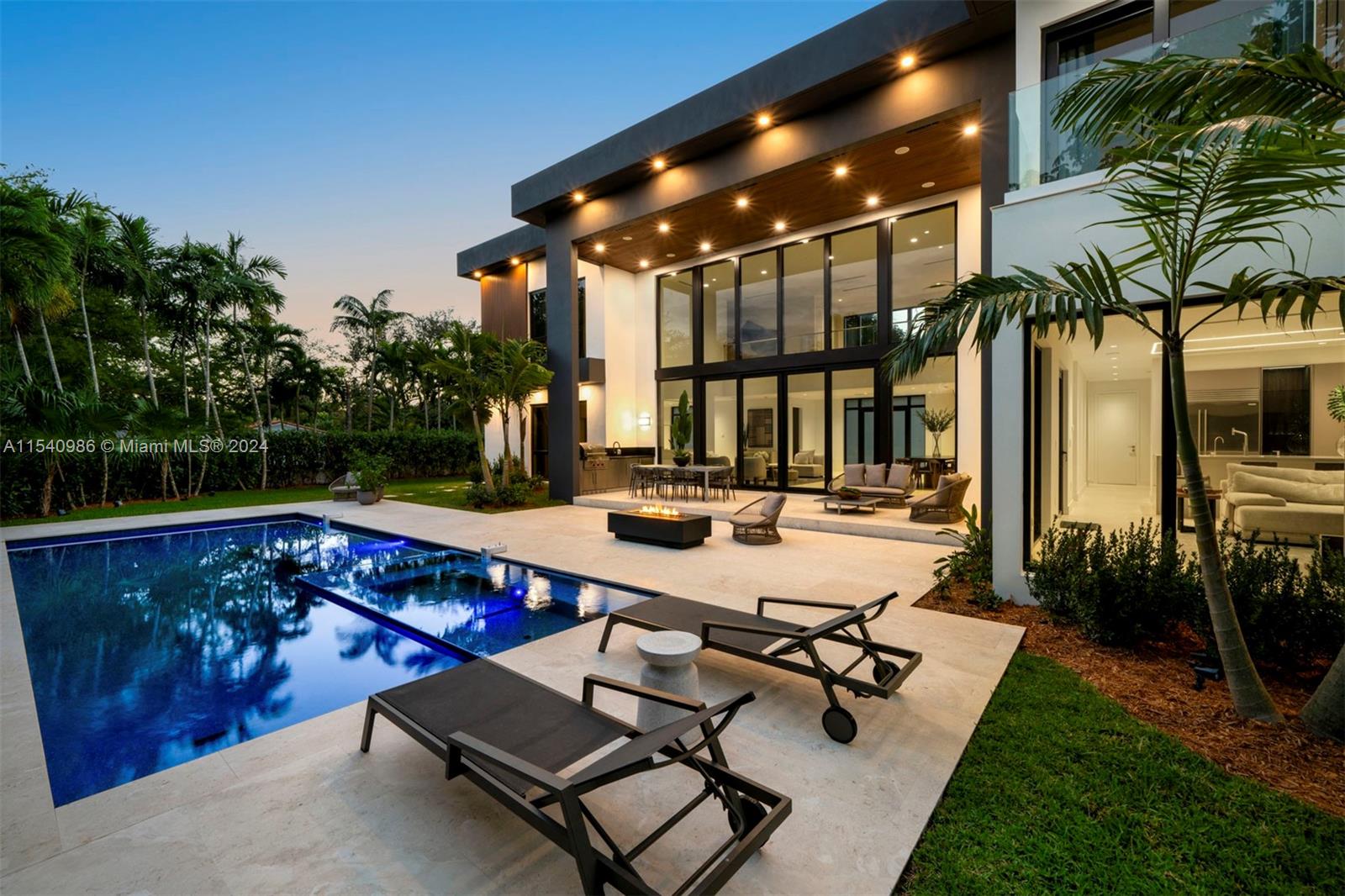 9595 SW 72 Ct