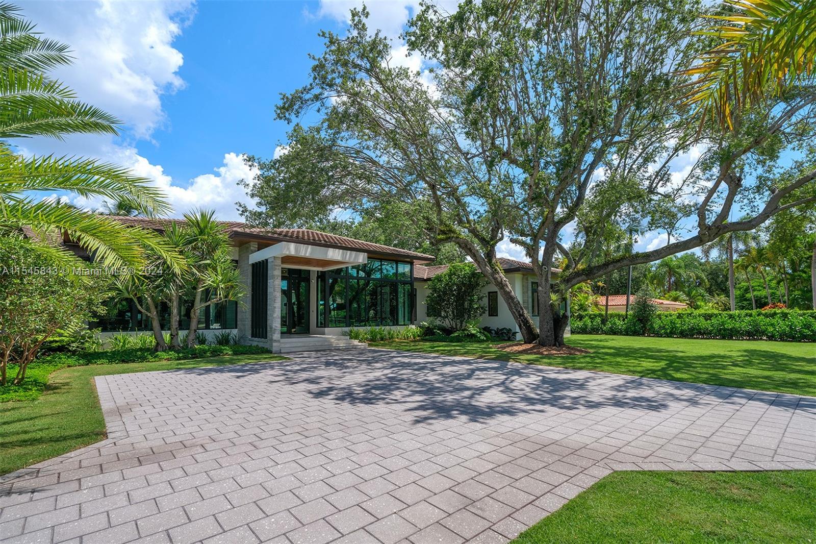 6725 SW 92nd St