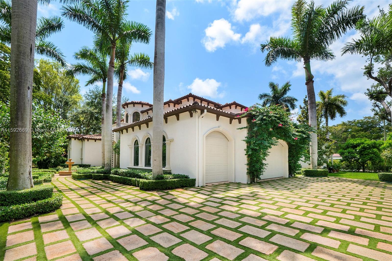 738 Camilo Ave