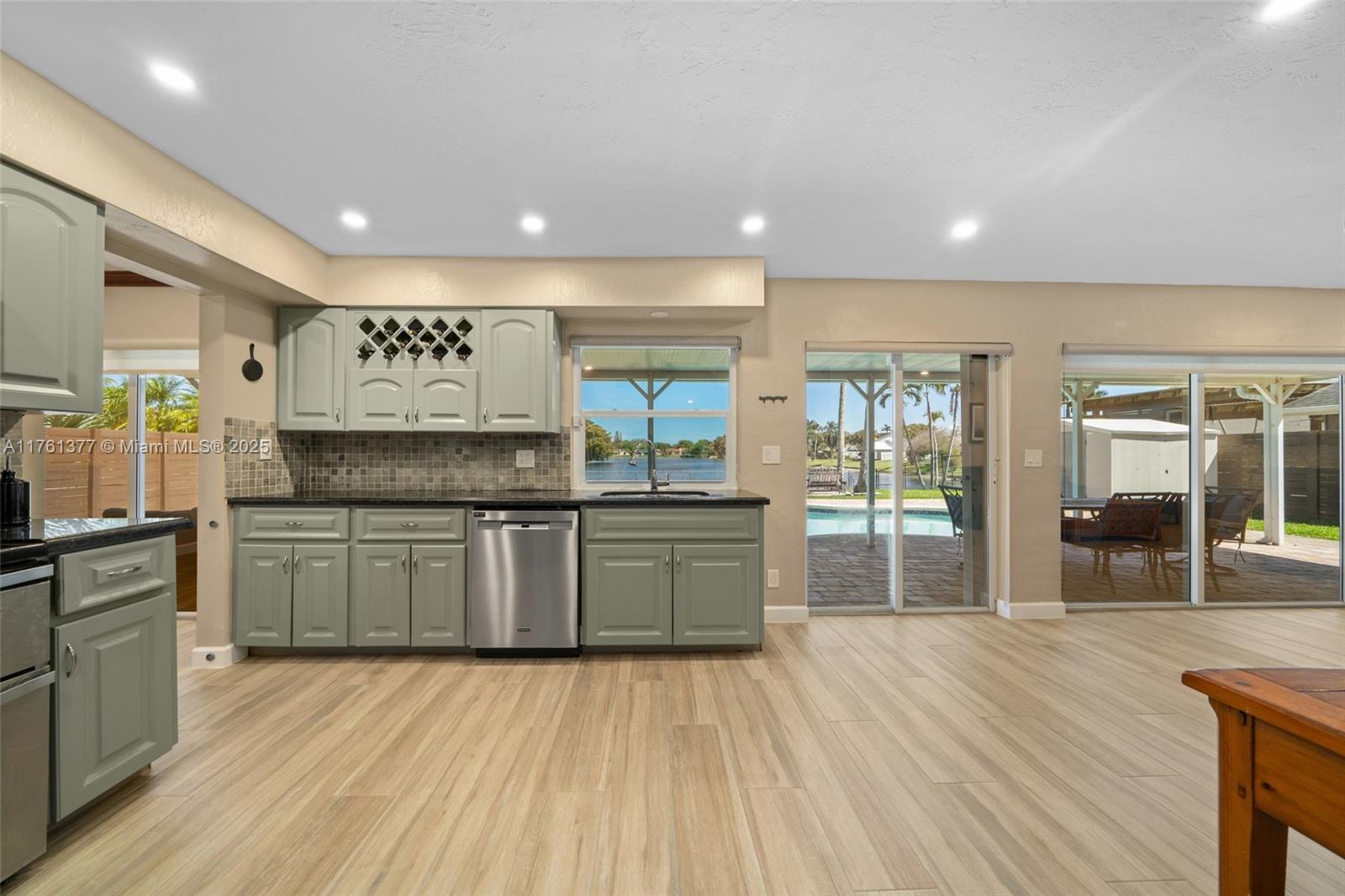 4890 SW 104th Ave