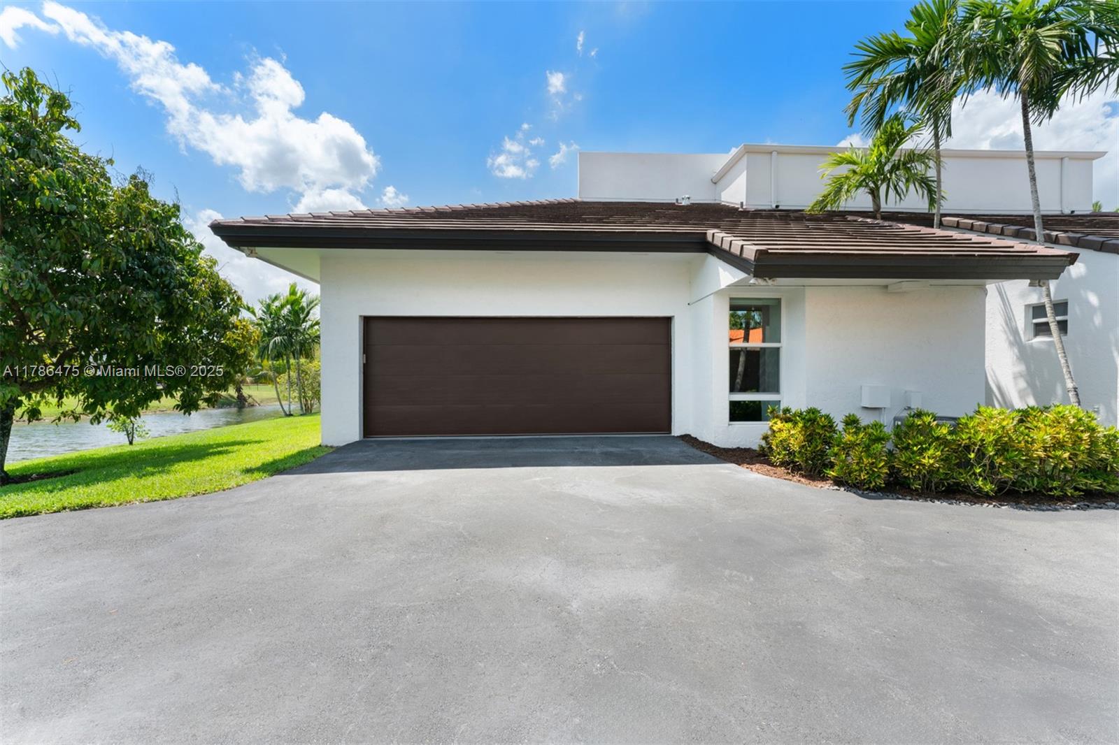 8820 SW 104th St