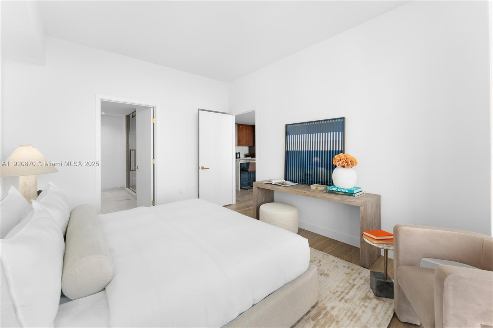 2678 Tigertail Ave # 1504