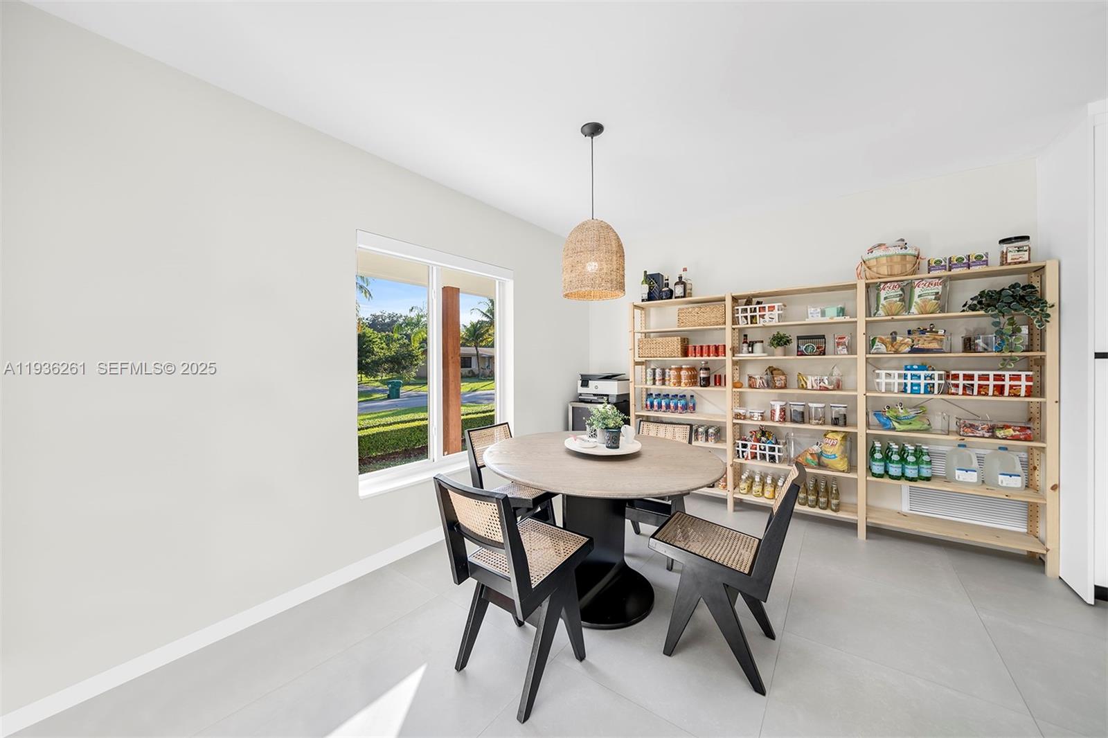5835 SW 100th Ter