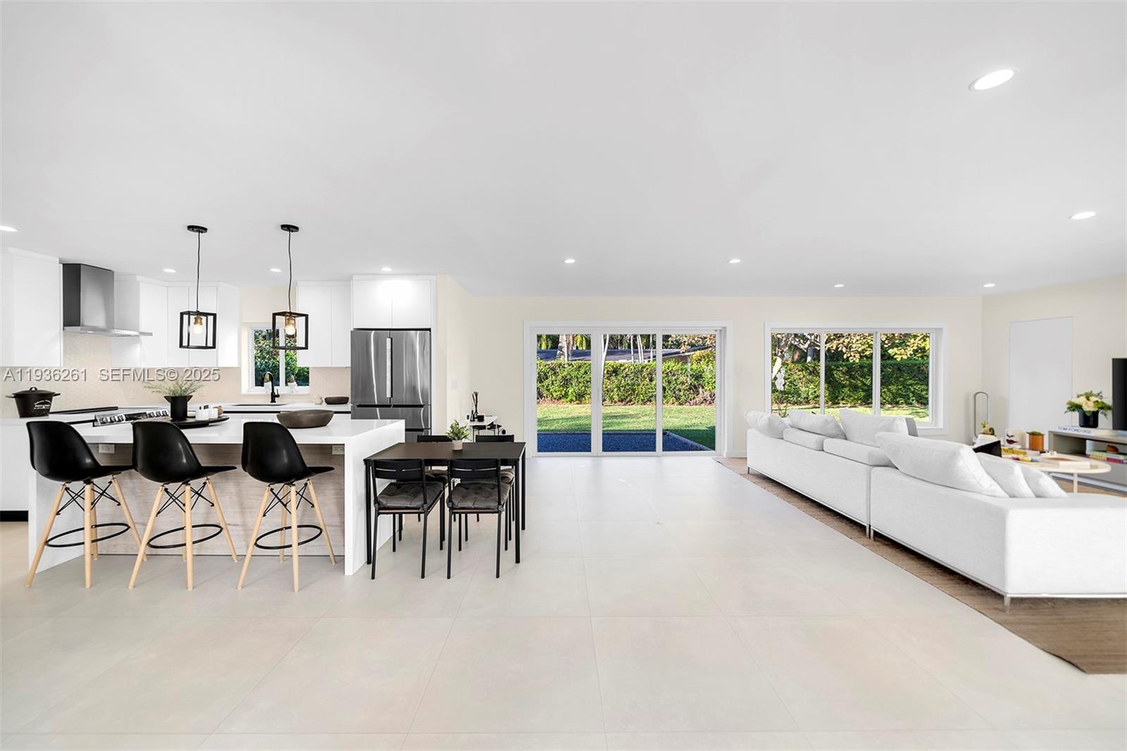 5835 SW 100th Ter