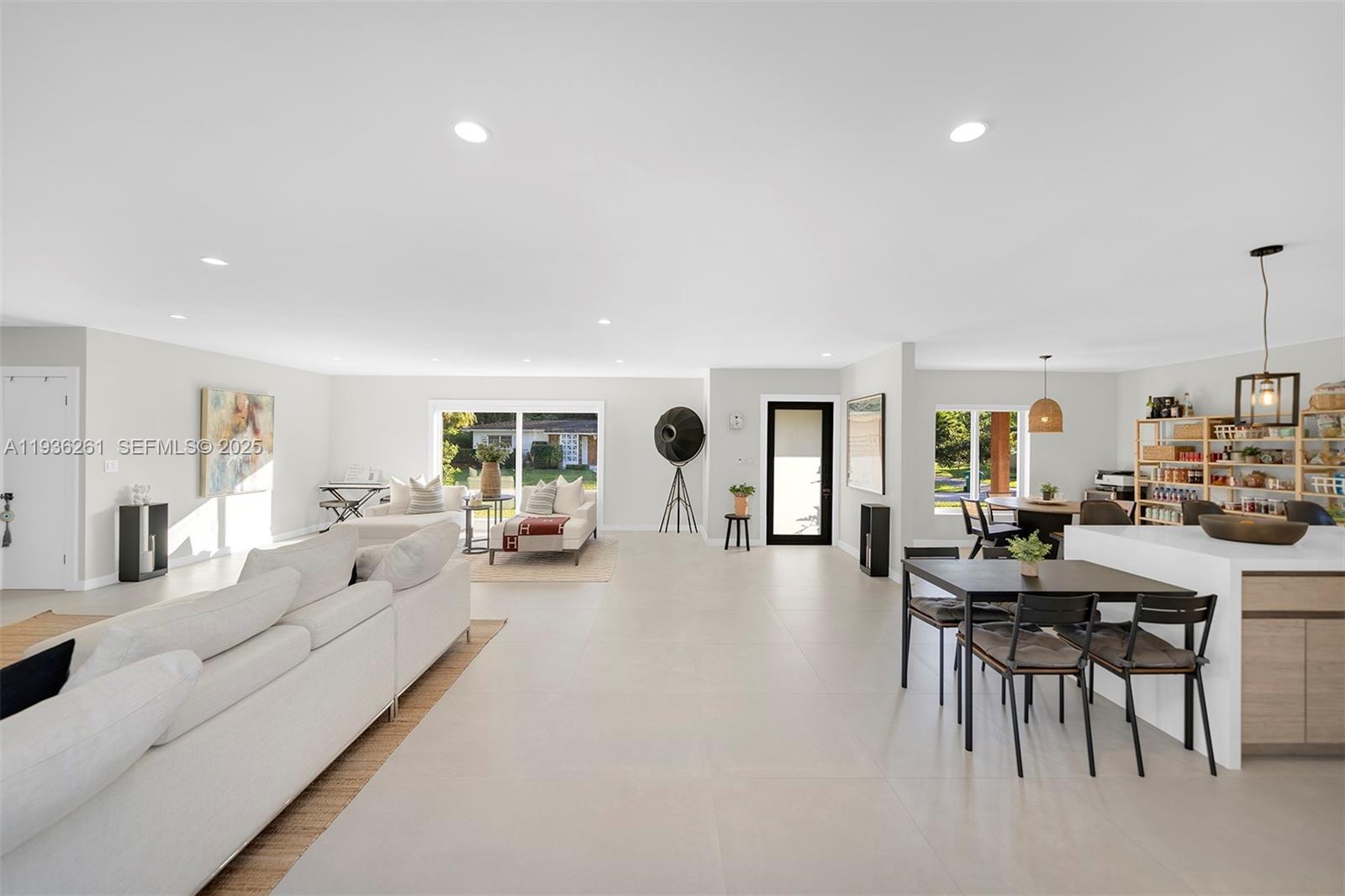 5835 SW 100th Ter