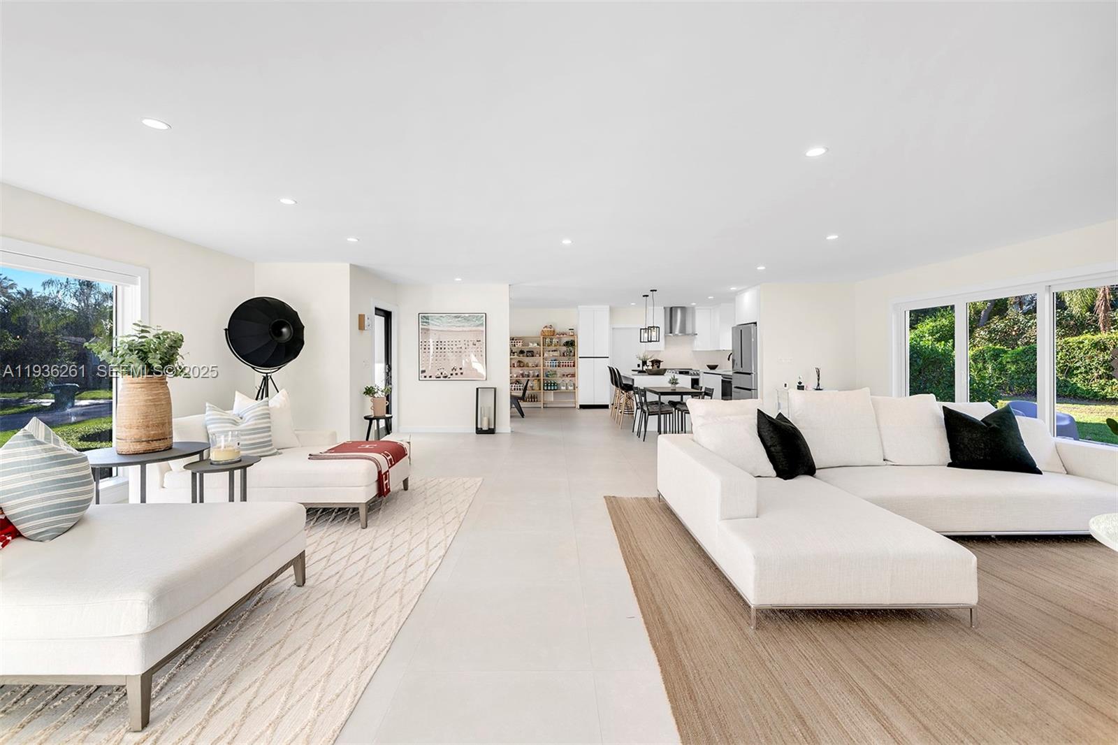 5835 SW 100th Ter