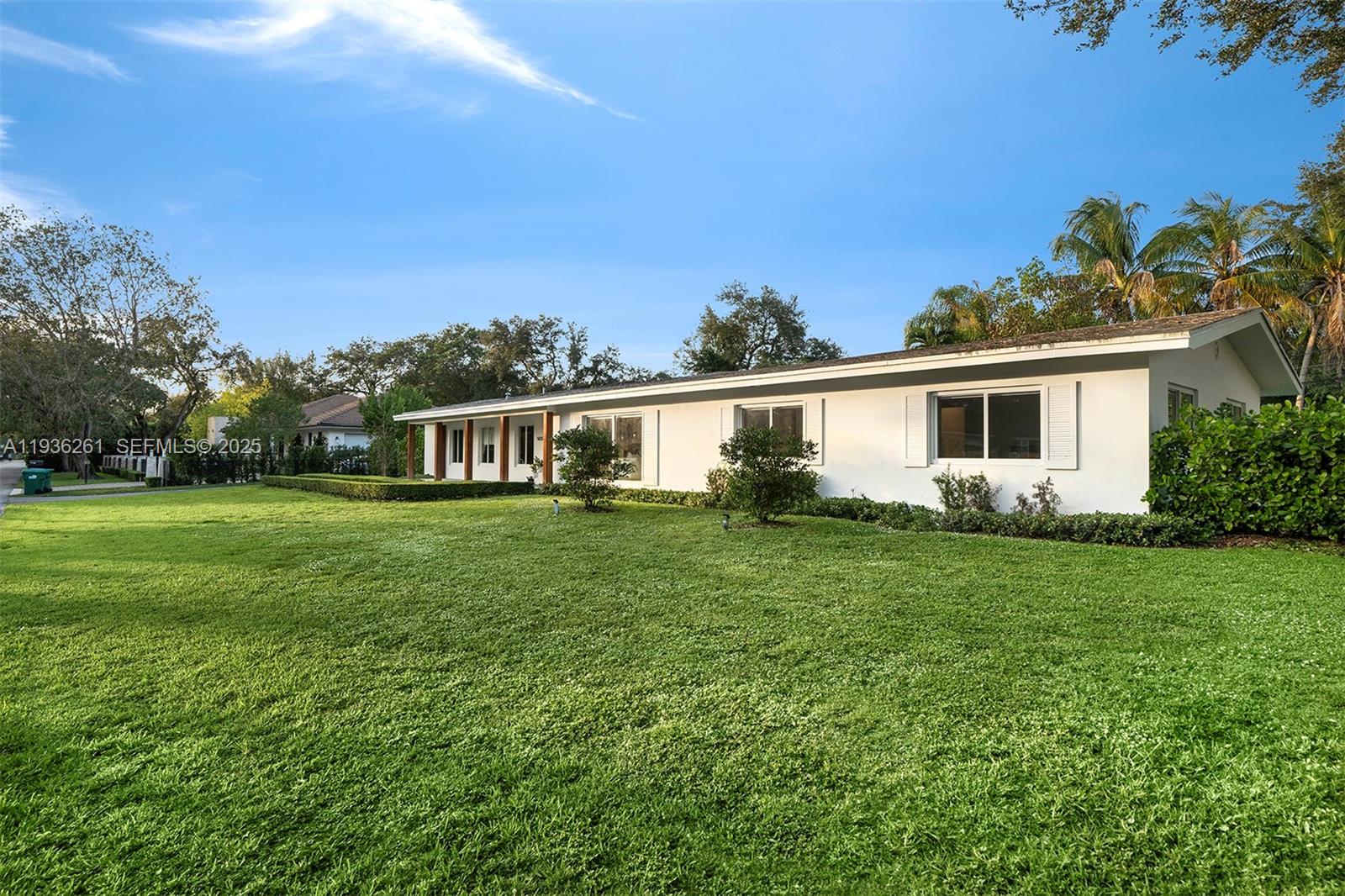 5835 SW 100th Ter