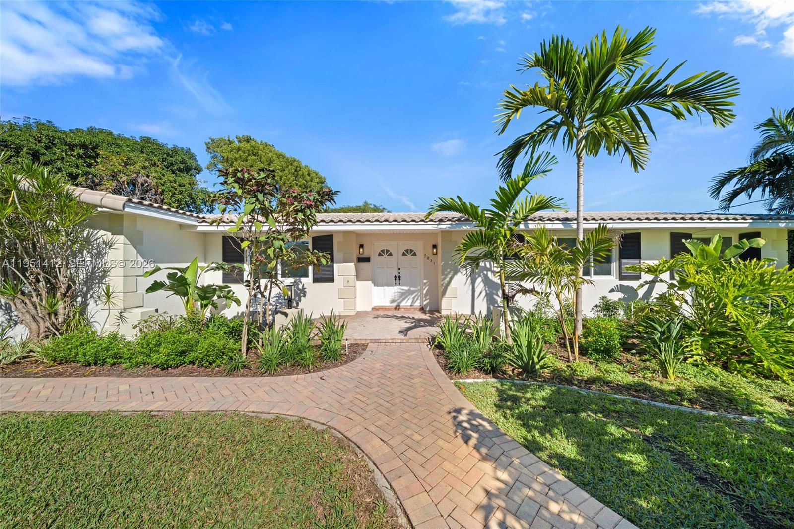 7021 SW 107 St
