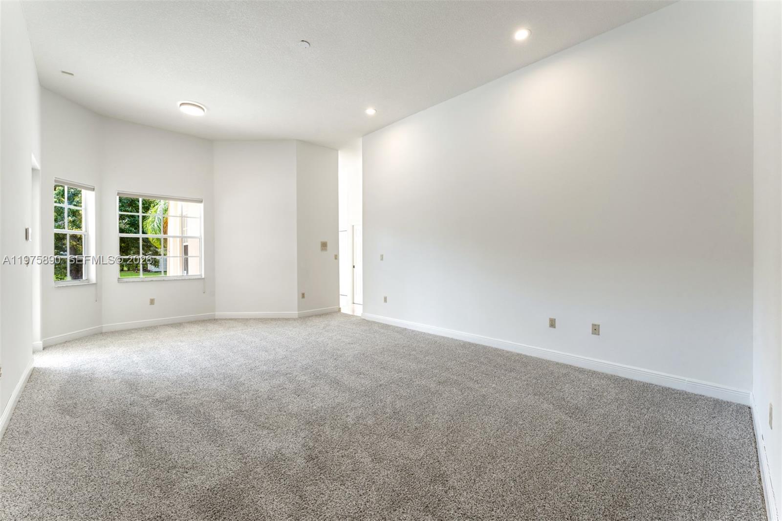 7280 SW 100th St