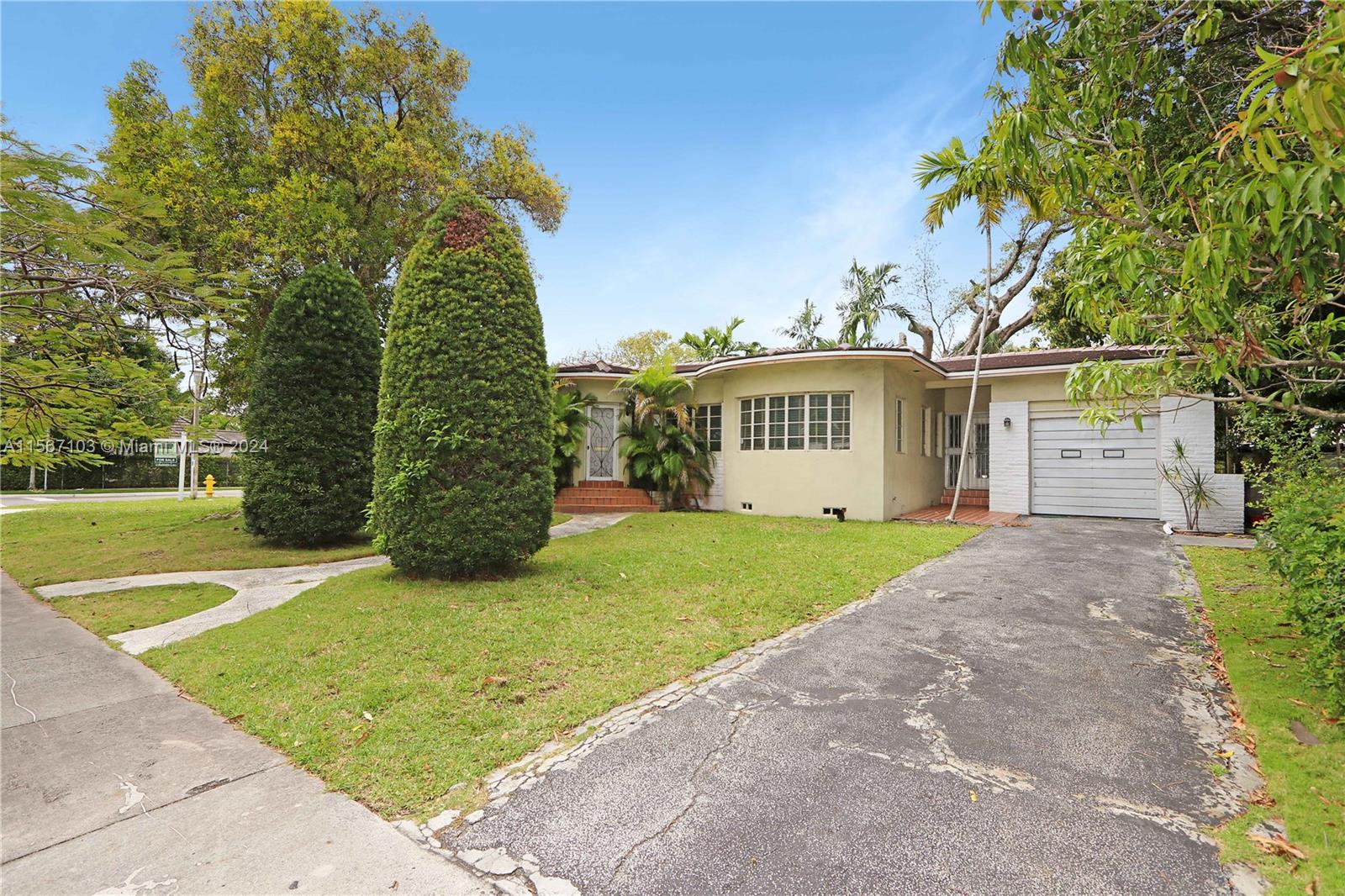 2230 SW 21st Ave