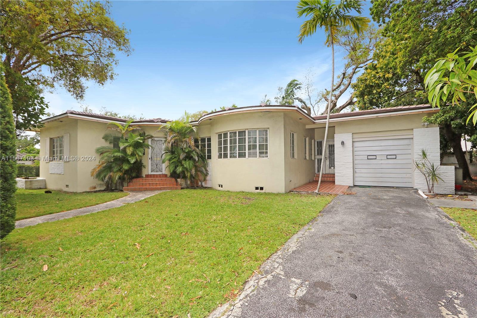 2230 SW 21st Ave