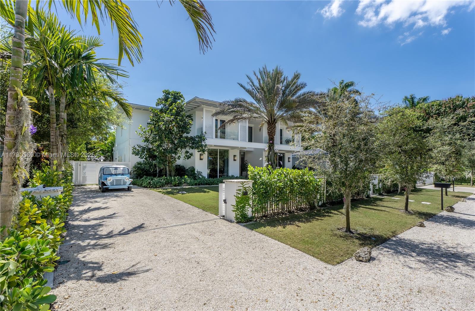 6790 SW 76th Ter