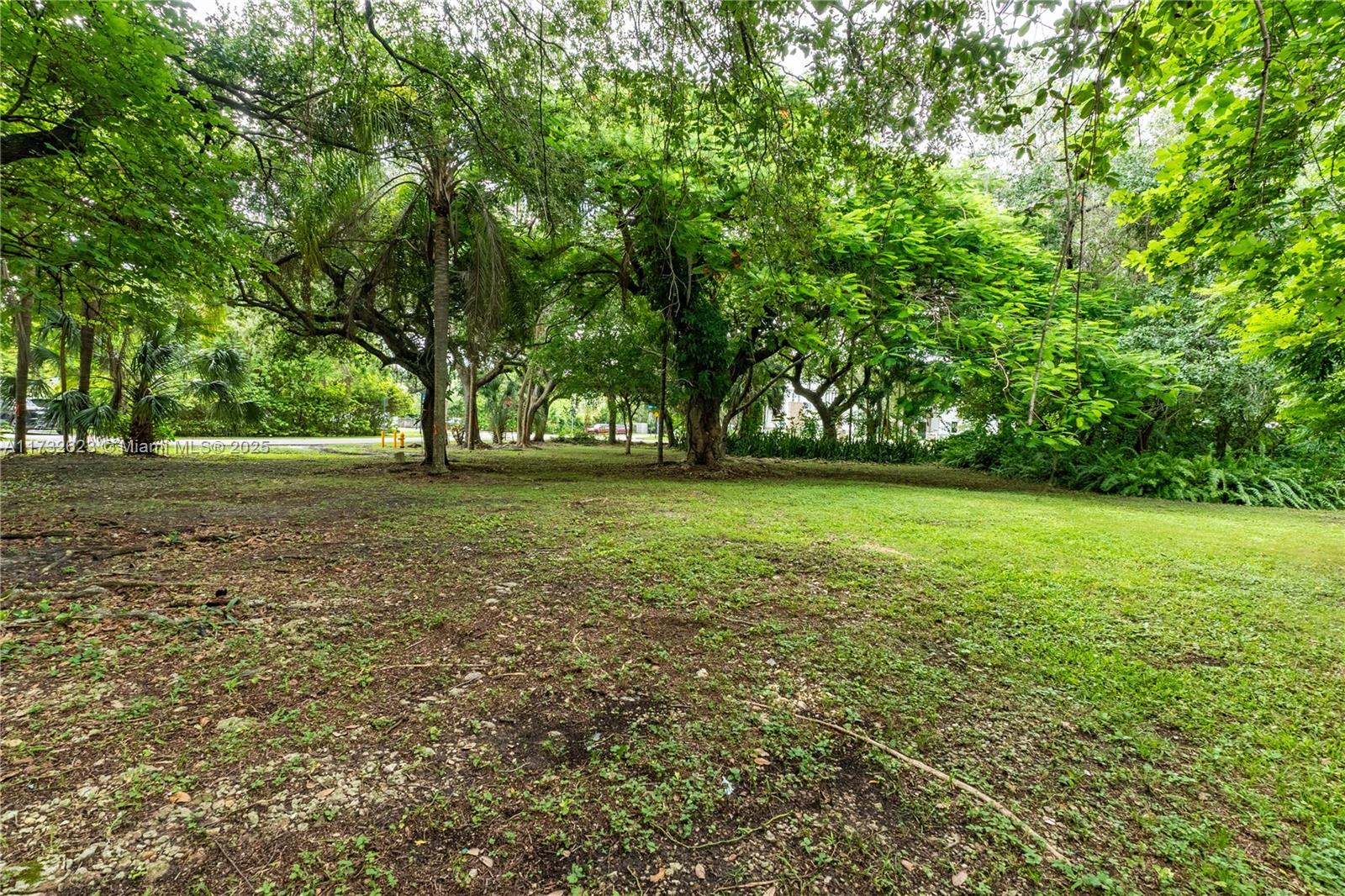 7709 SW 67th Ave Lot #3
