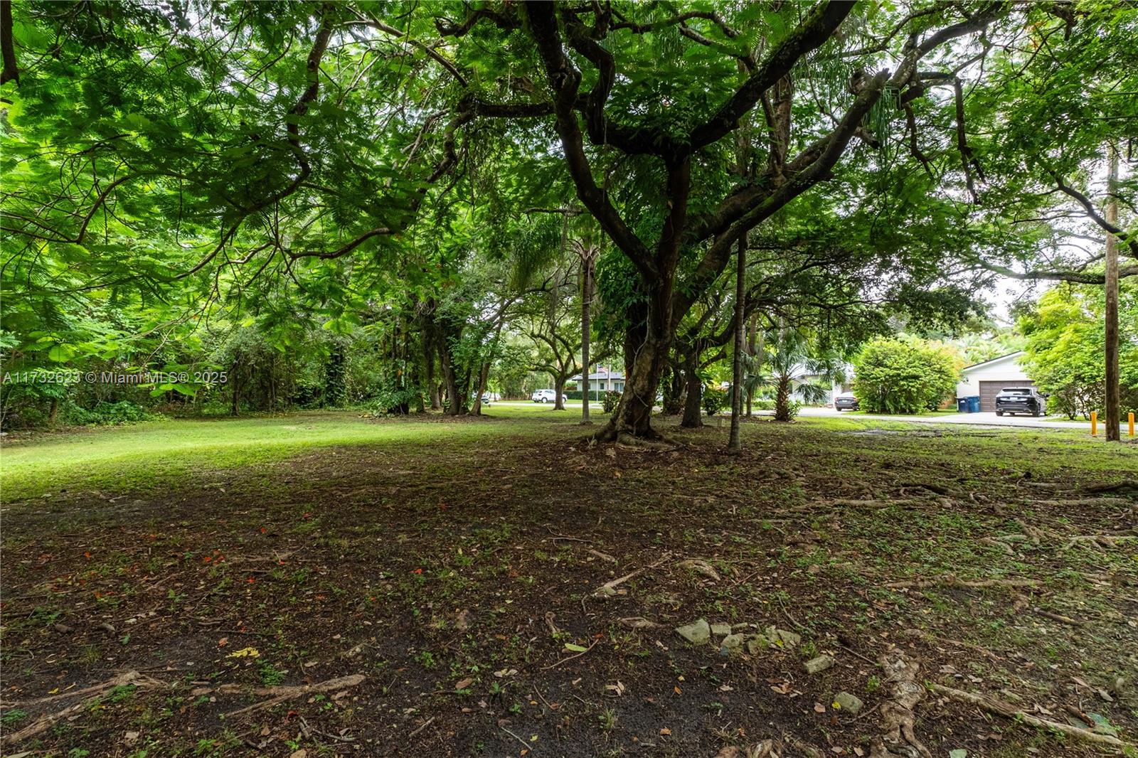 7709 SW 67th Ave Lot #3