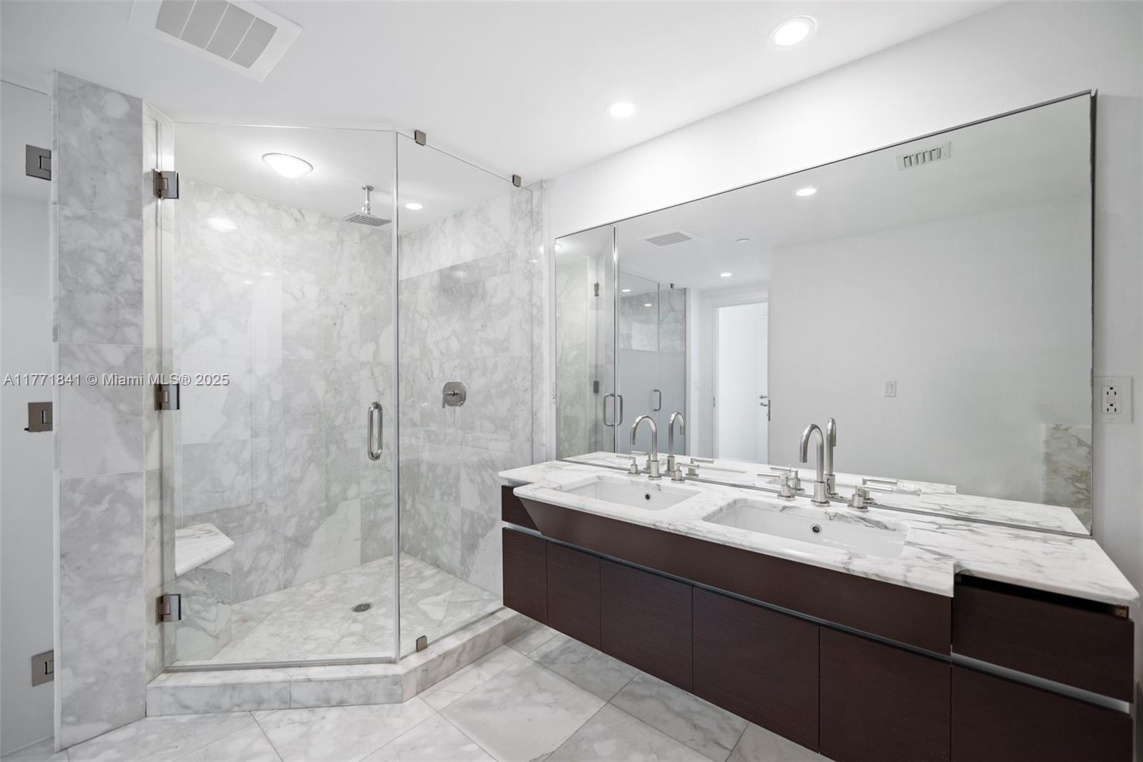 2627 S Bayshore Dr # 708