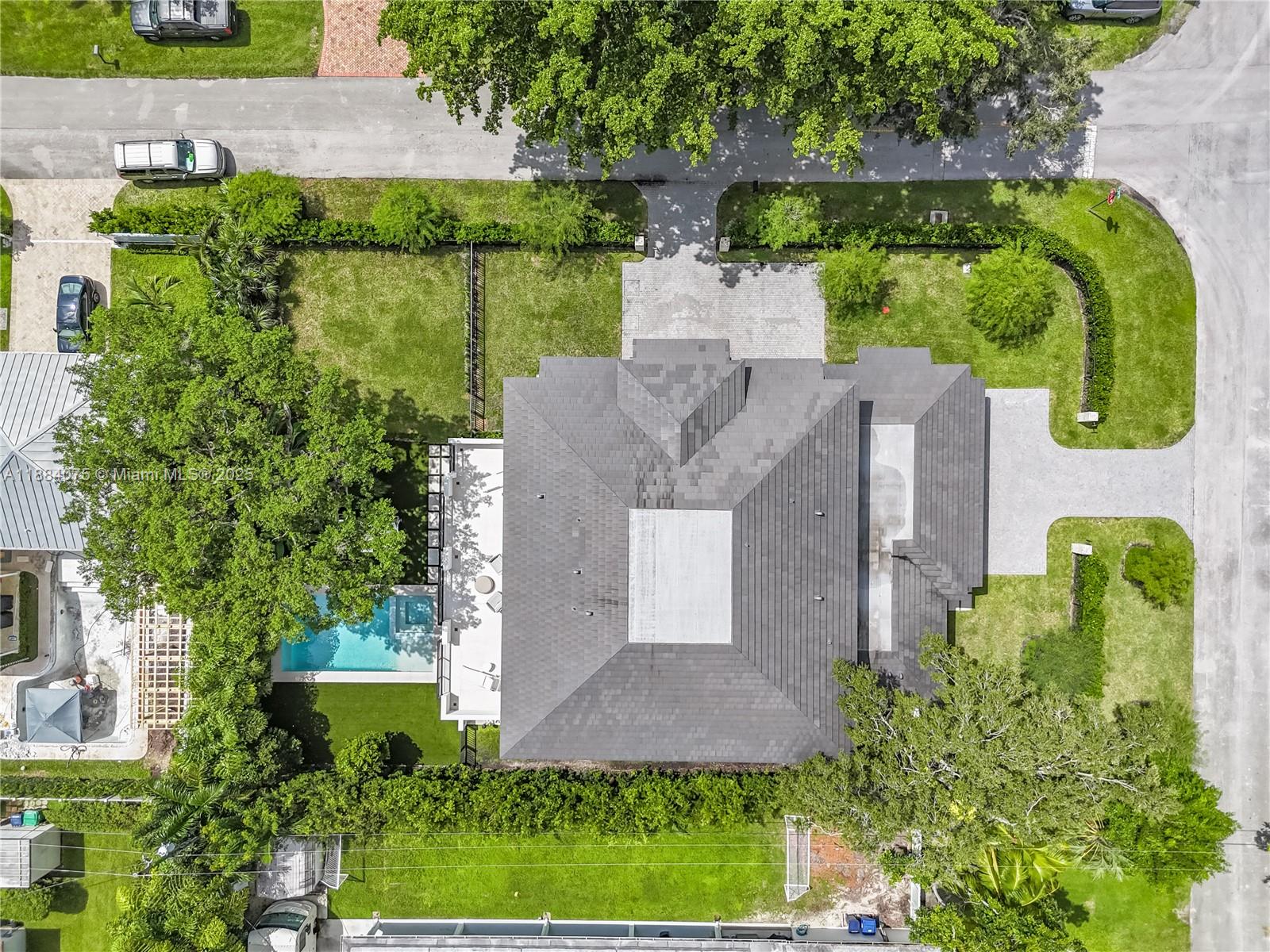 7001 SW 71st Ave