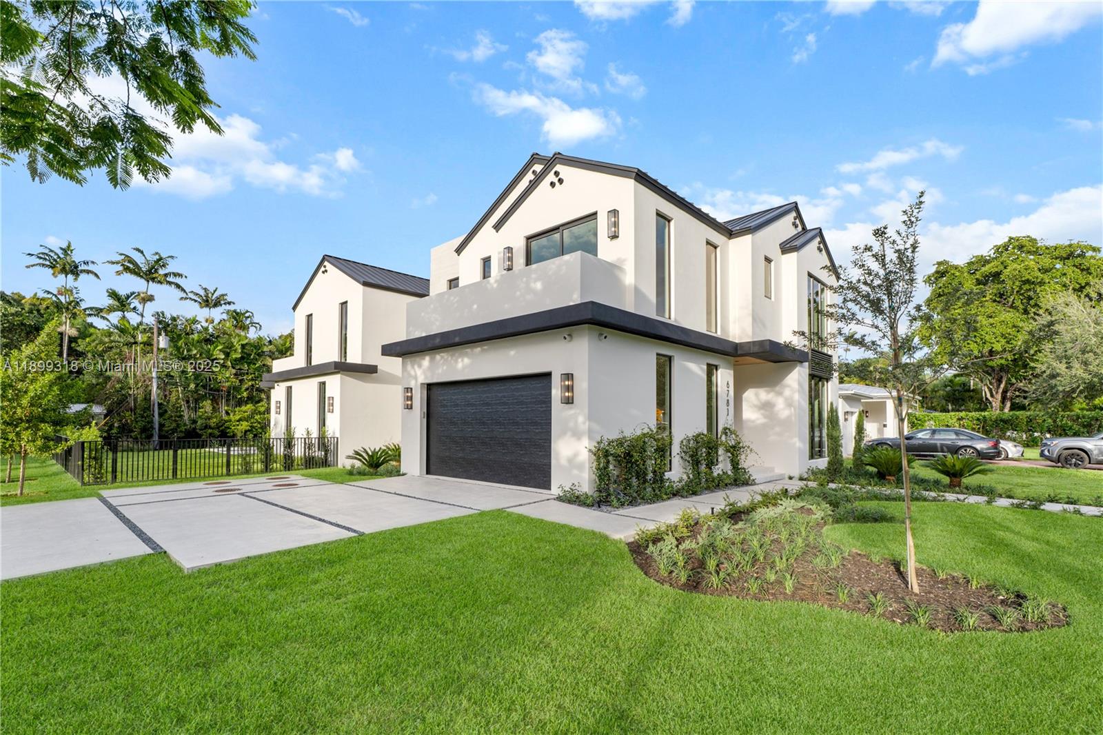 6781 SW 75th Ter, South Miami