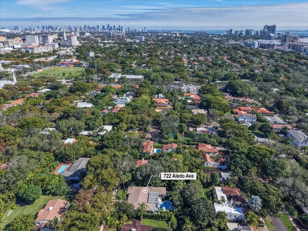 722 Aledo Ave