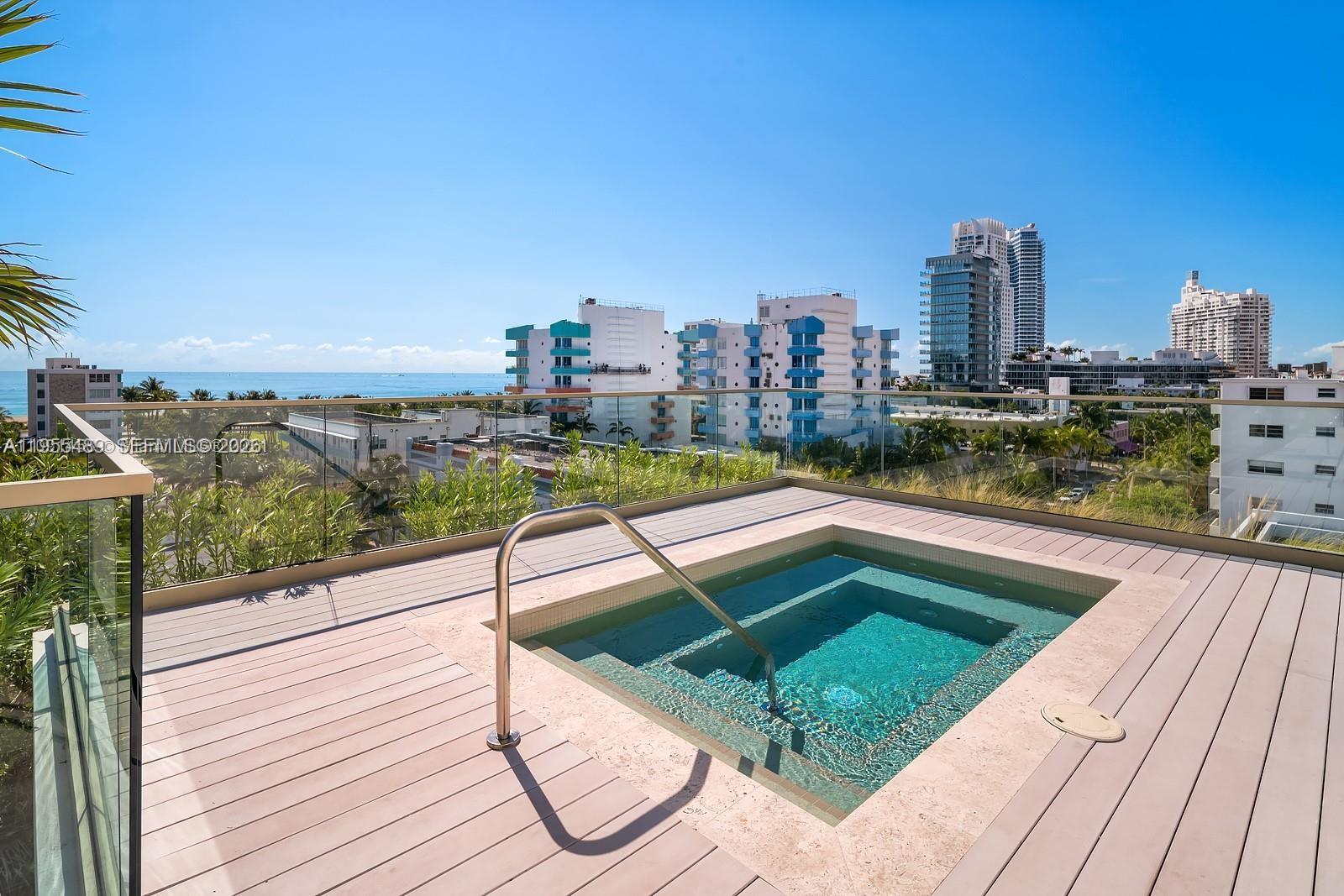 300 E Collins Ave # 2D
