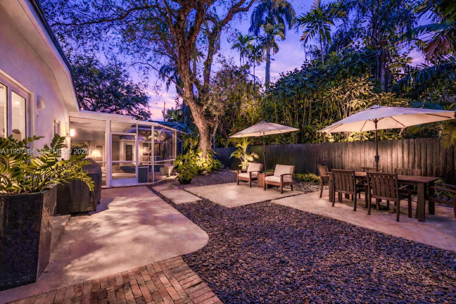 5100 SW 75th St