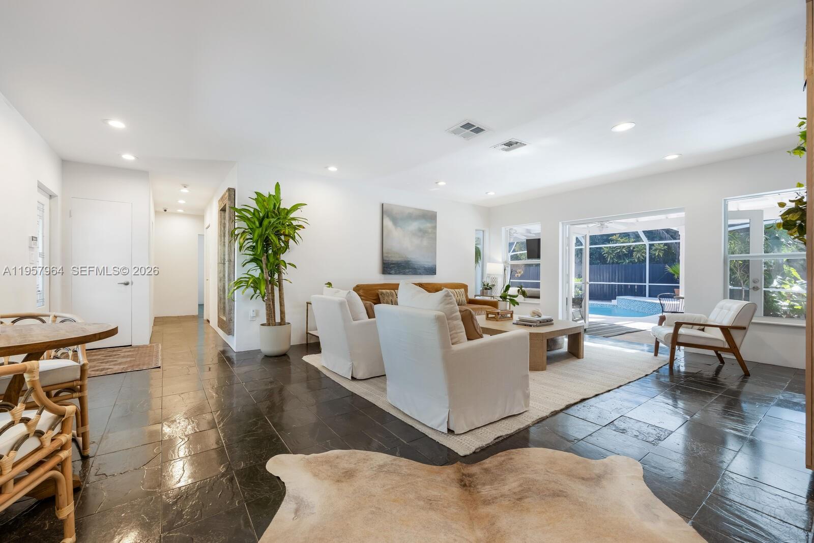 5100 SW 75th St