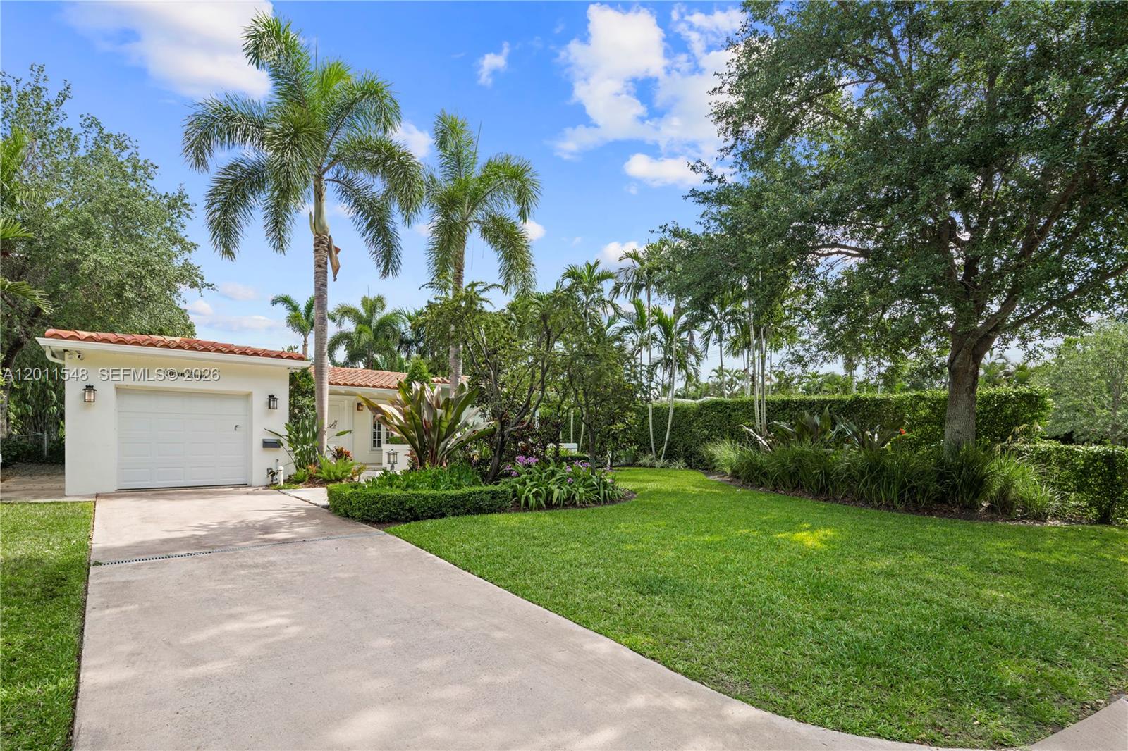1111 Placetas Ave
