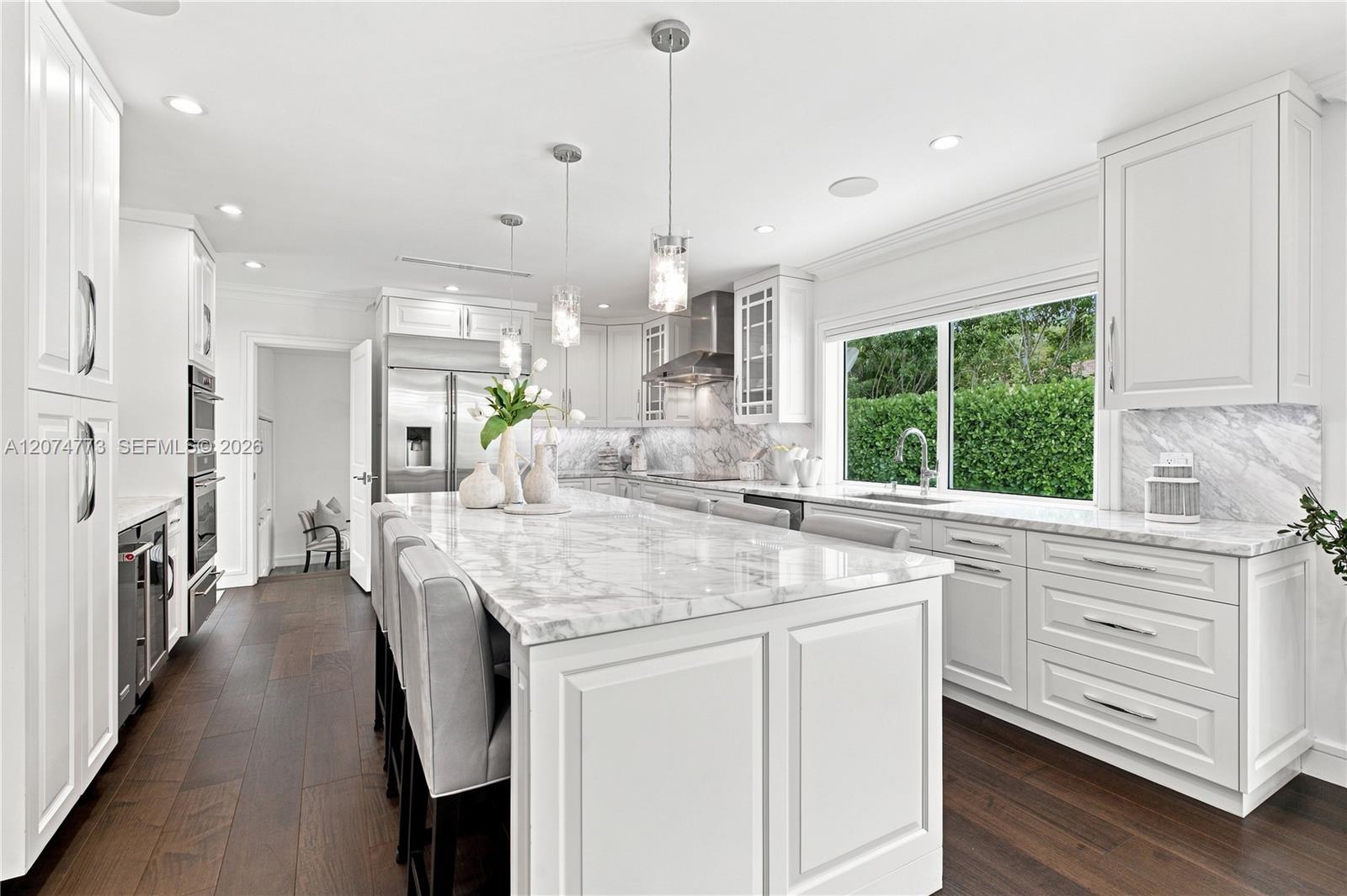 3267 Riviera Dr