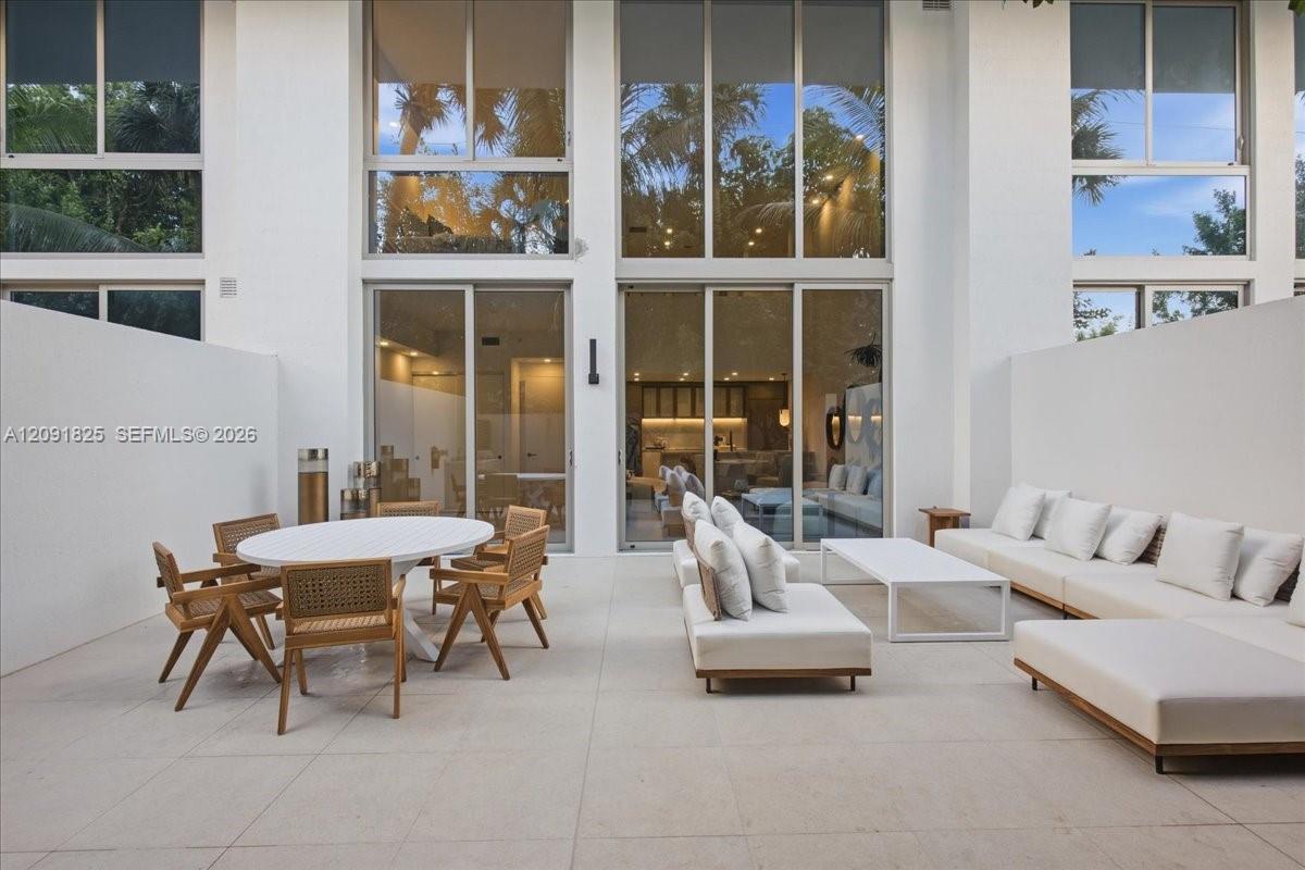 2200 Brickell Ave Unit: GV04