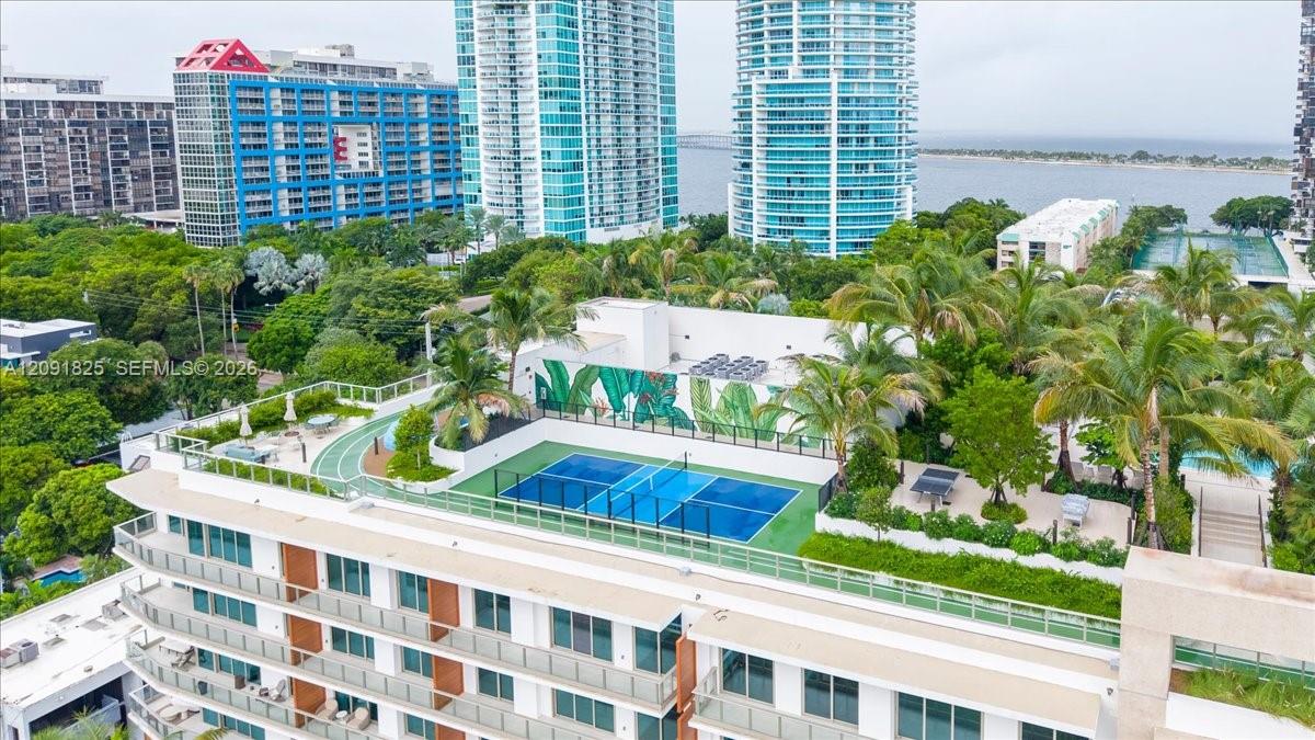 2200 Brickell Ave Unit: GV04
