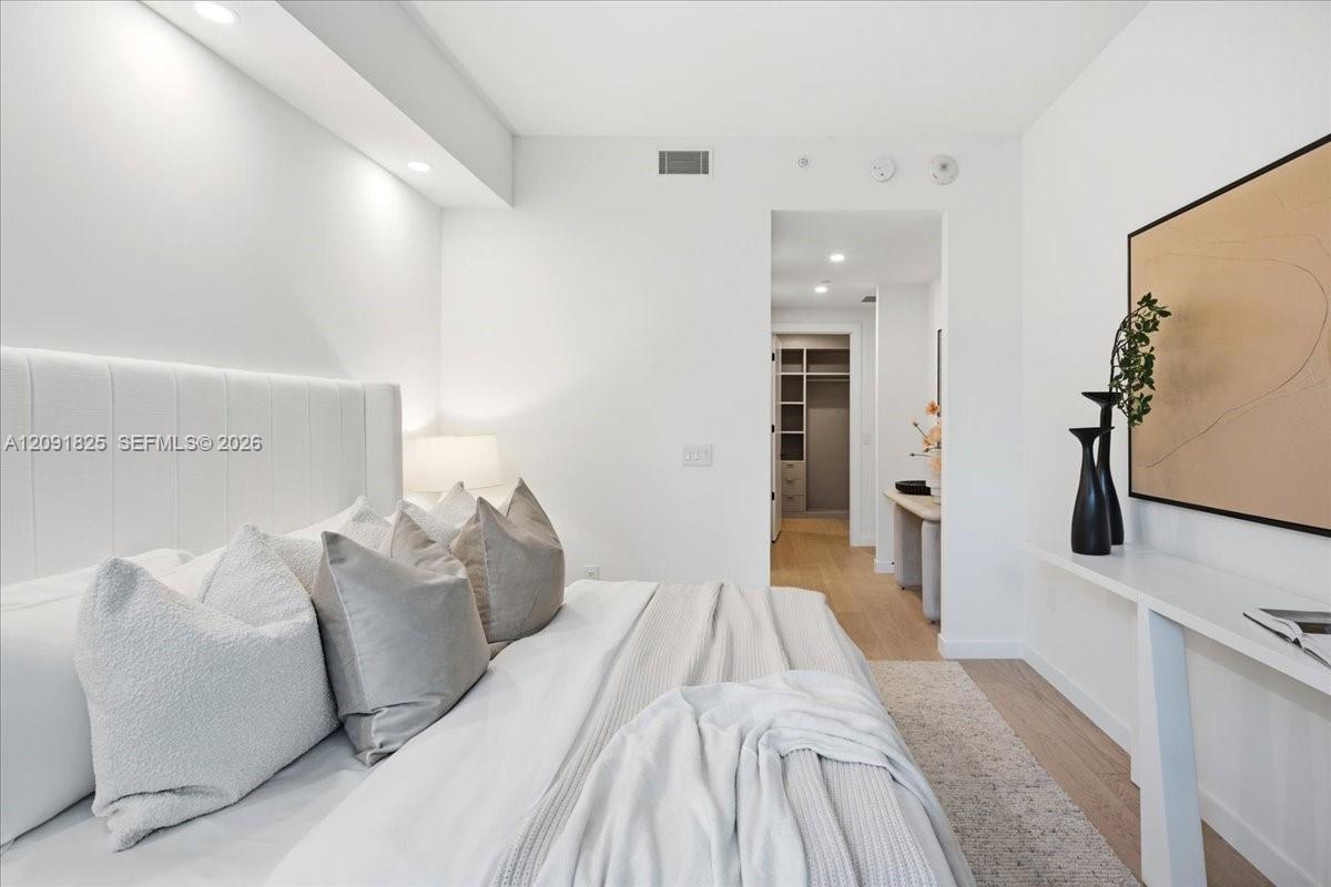 2200 Brickell Ave Unit: GV04