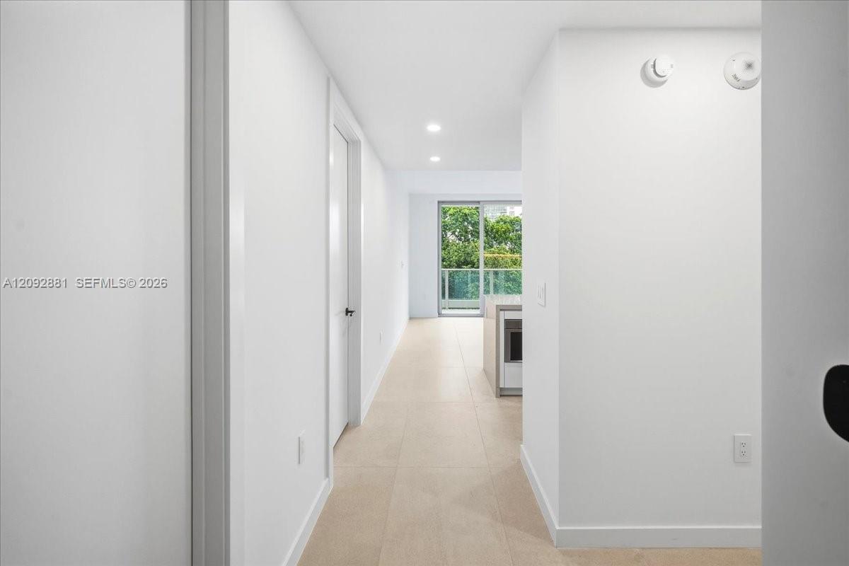 2200 Brickell Ave # 301