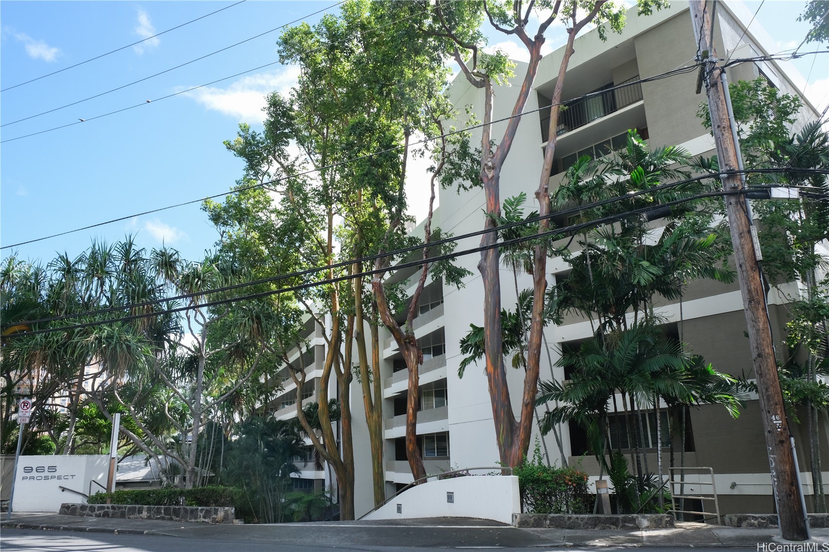 965 Prospect Street 609