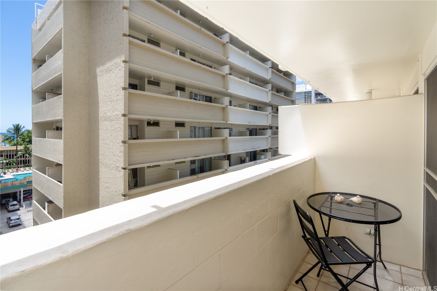 2463 Kuhio Avenue 806