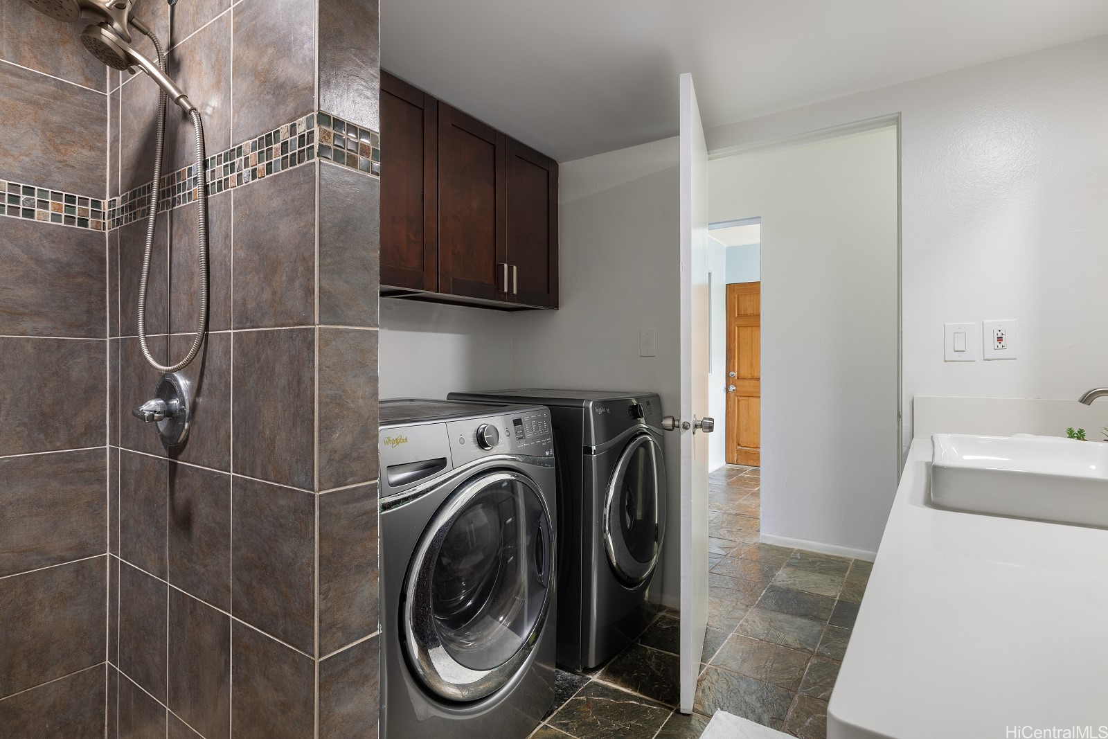 191 Oko Street 2501