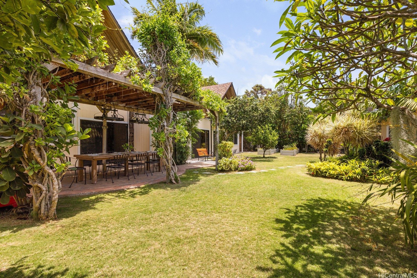337 Wanaao Road