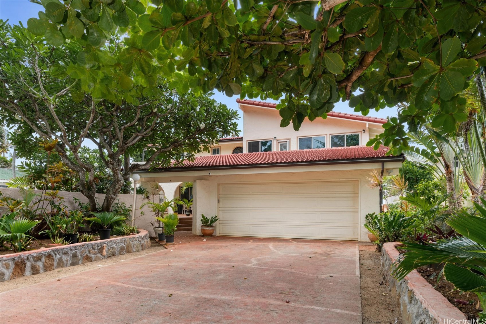 846 Mokulua Drive