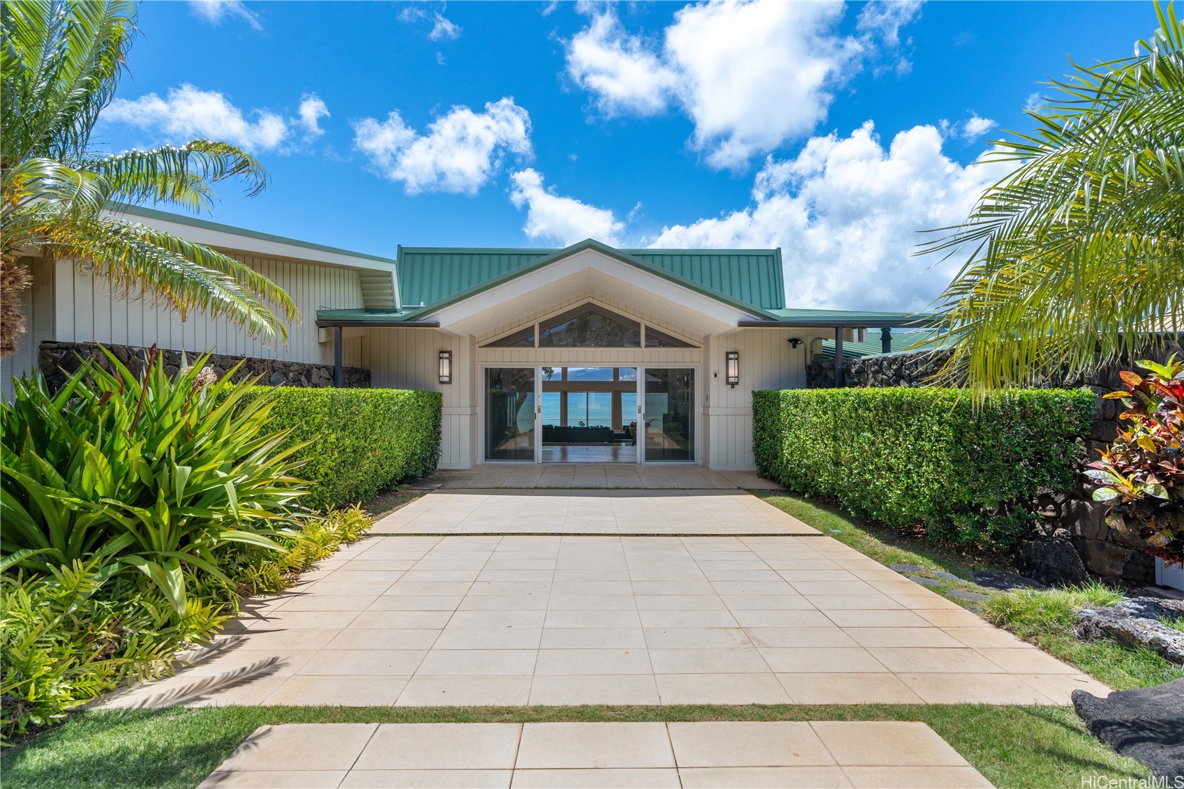 120 & 128 Hanapepe Loop