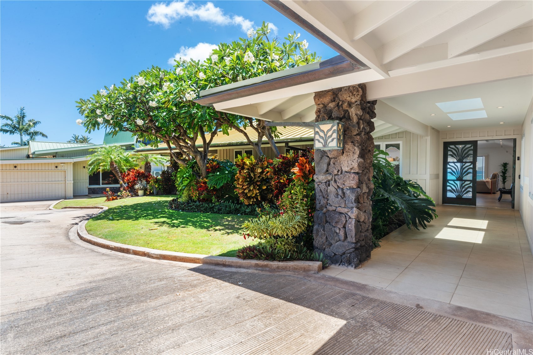 120 & 128 Hanapepe Loop