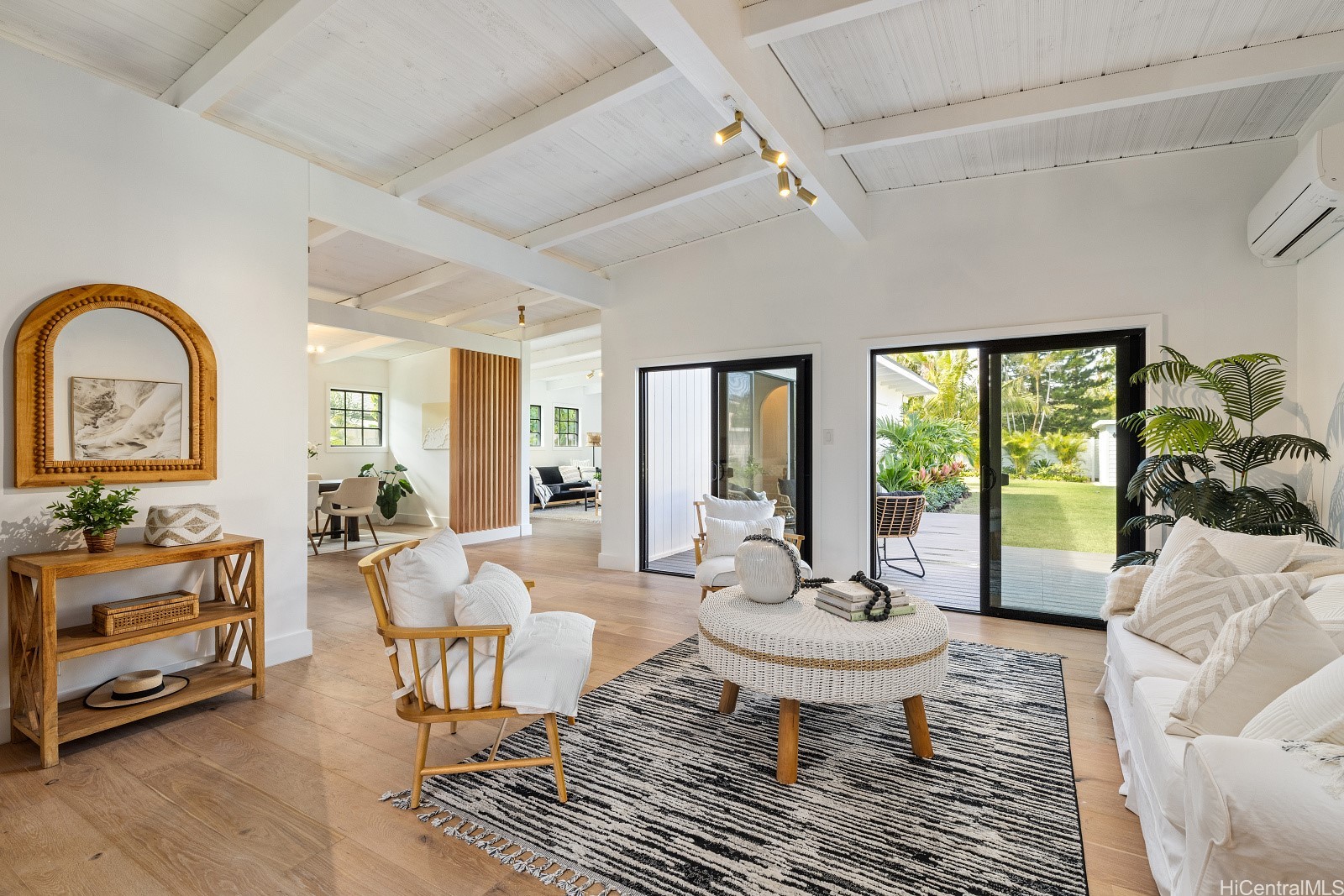 114 Kaelepulu Drive