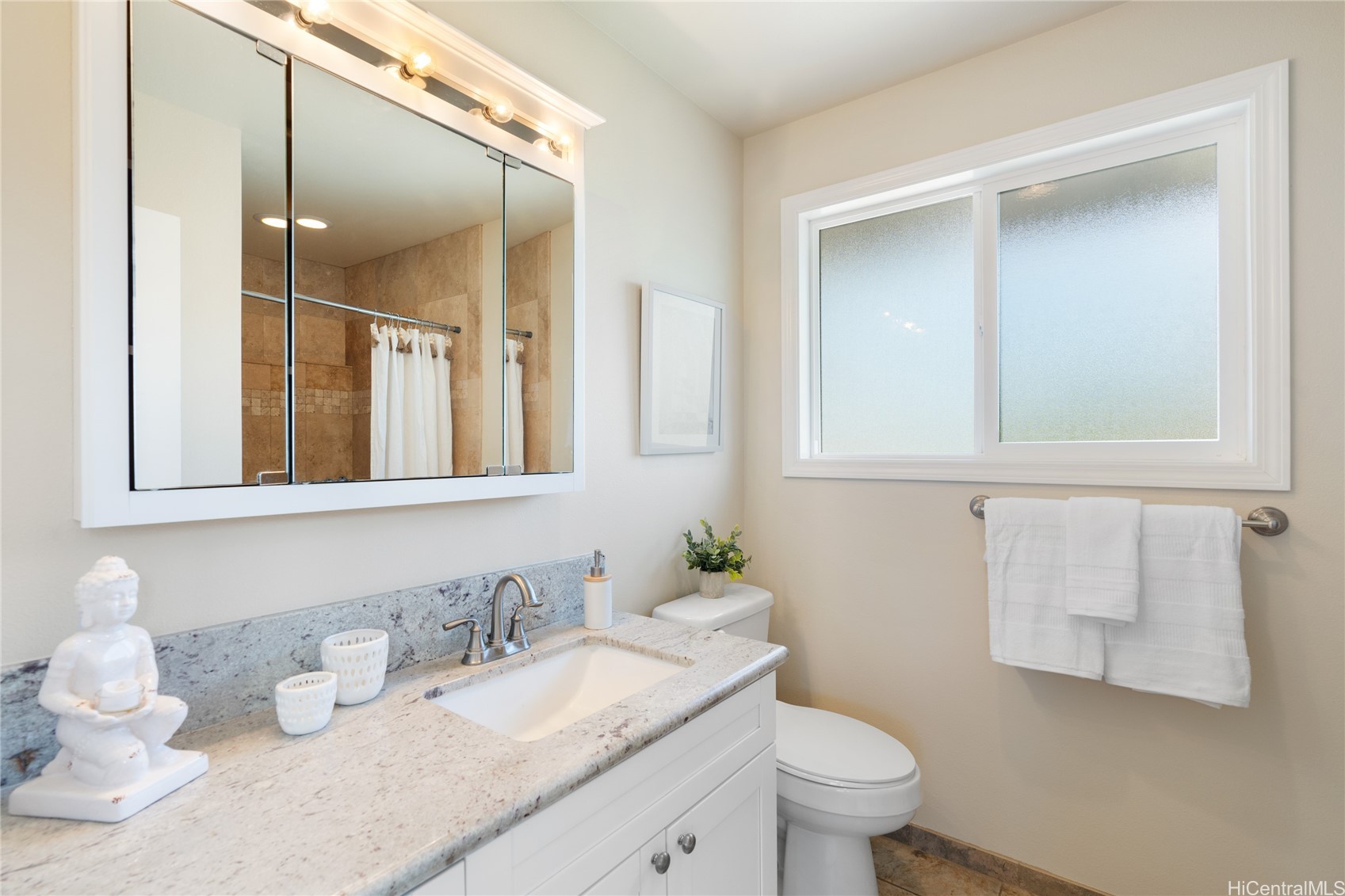 66-912 Kamakahala Street 2