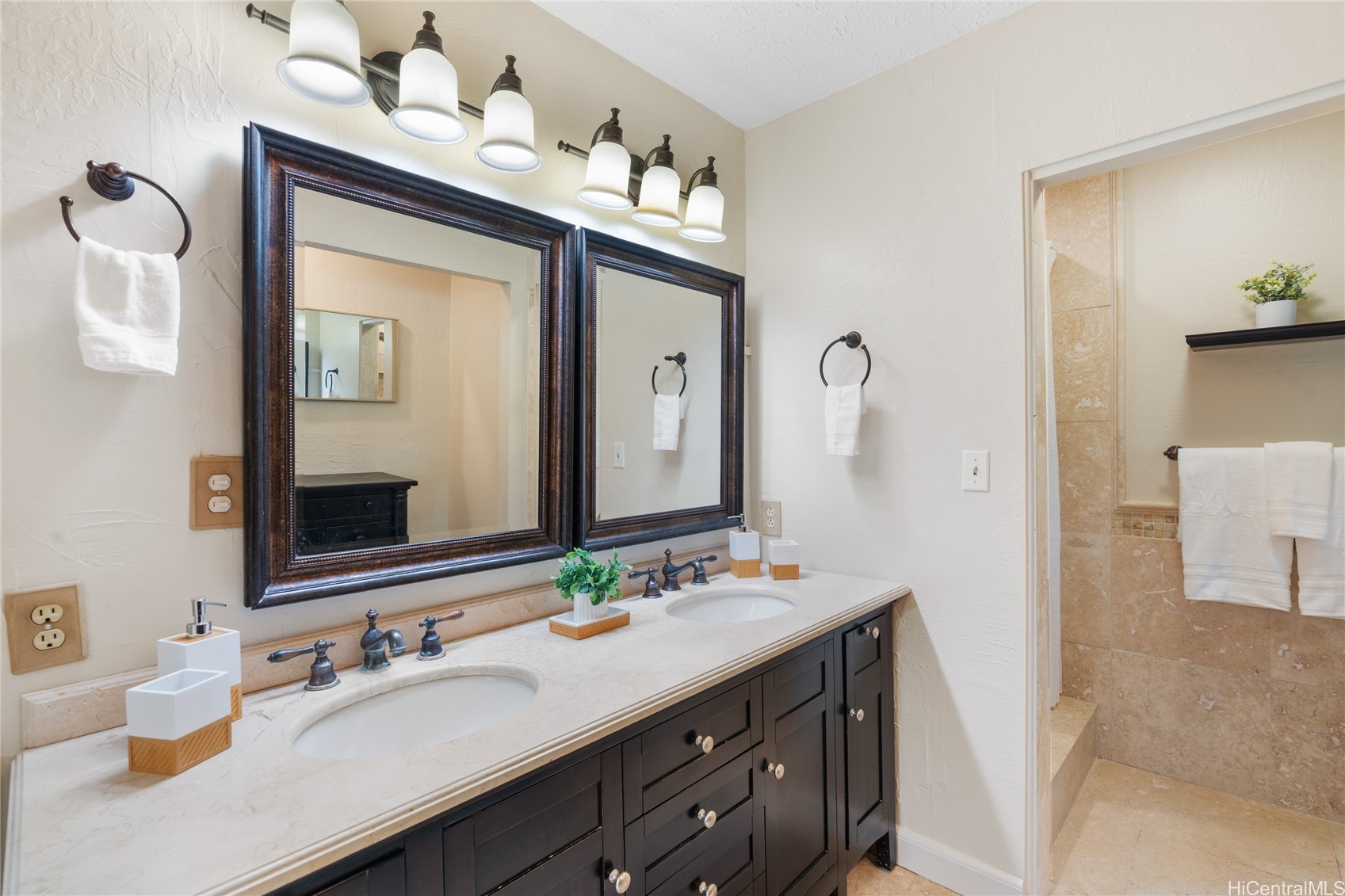 1234 Kelewina Place
